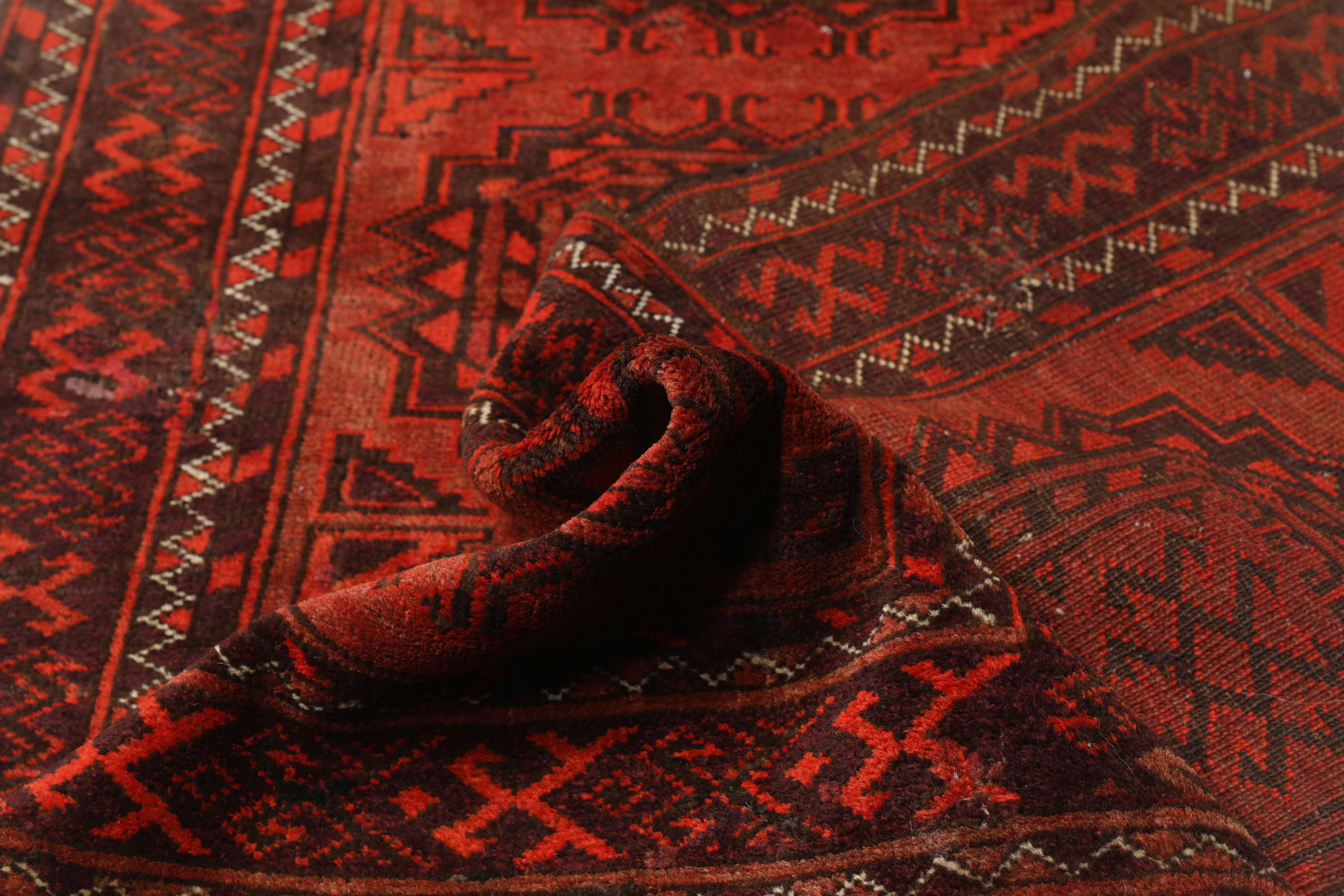 
    Afghan Khal Mohammadi - Dark red - 116 x 208 cm
  