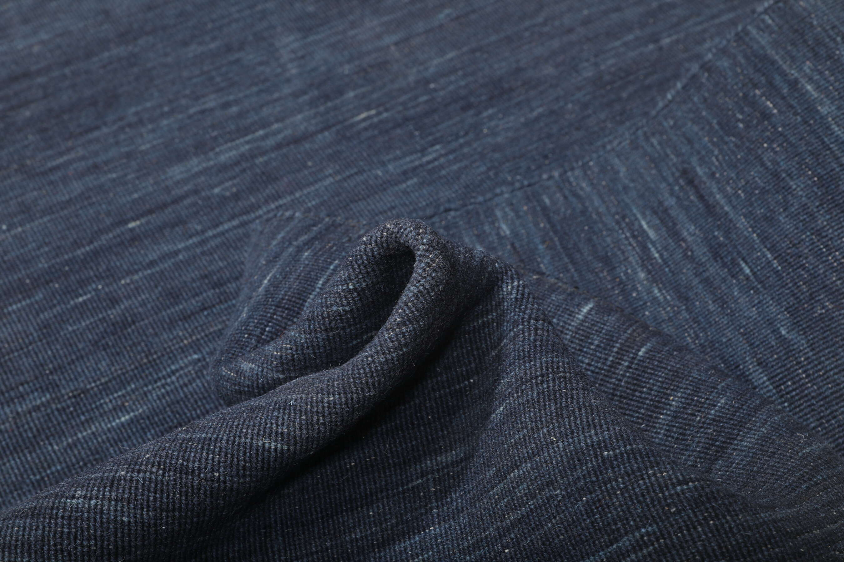 
    Kilim loom - Navy blue - 80 x 250 cm
  
