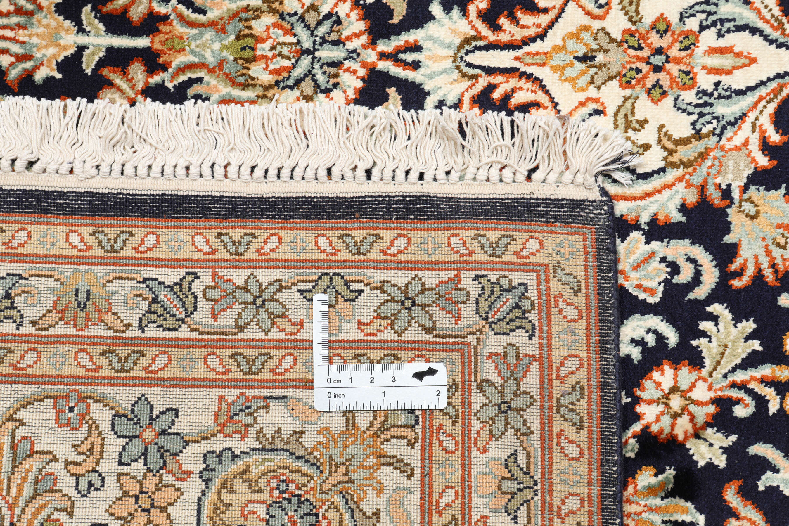 
    Kashmir pure silk - Beige - 169 x 244 cm
  