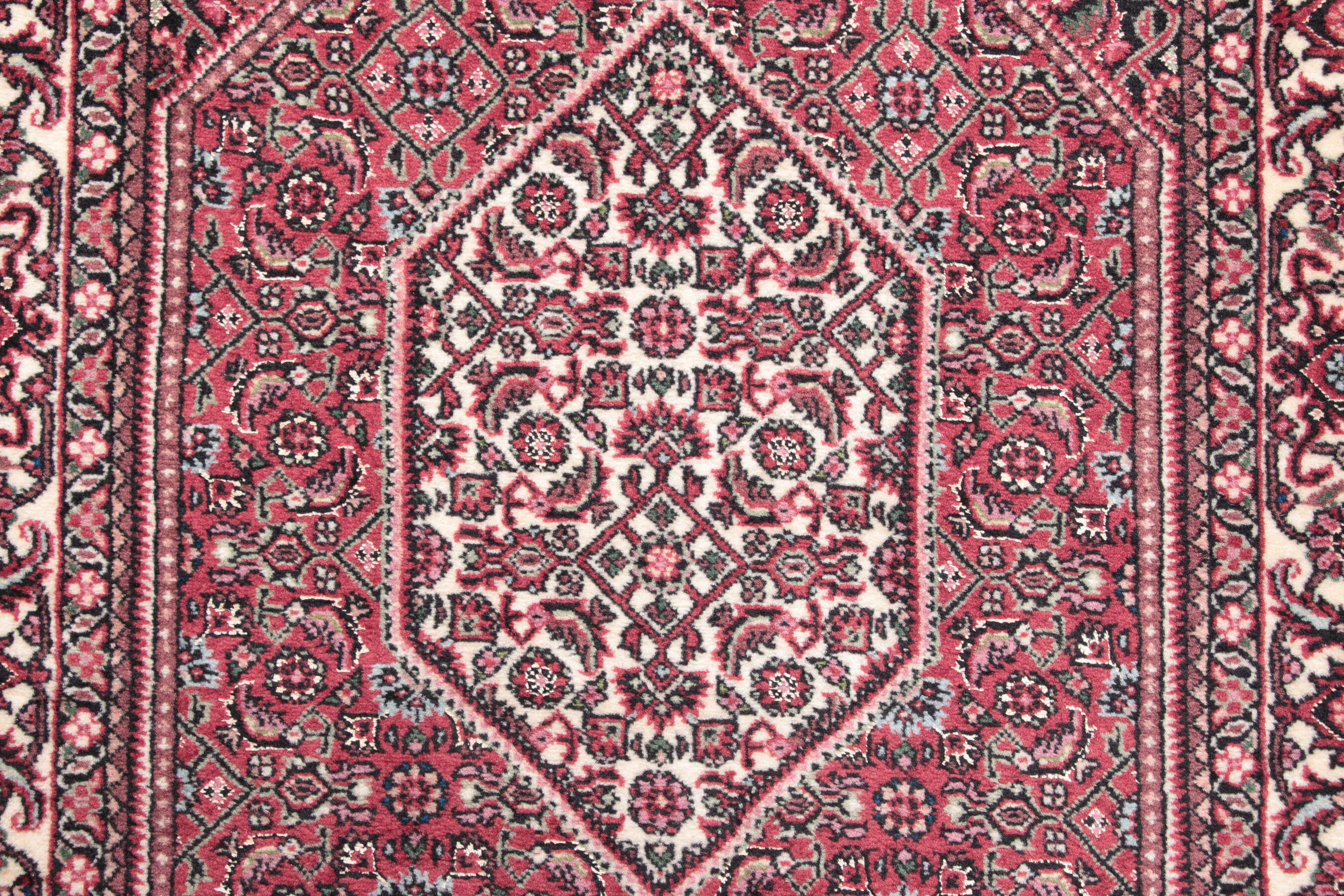 
    Bidjar with silk - Red - 75 x 205 cm
  