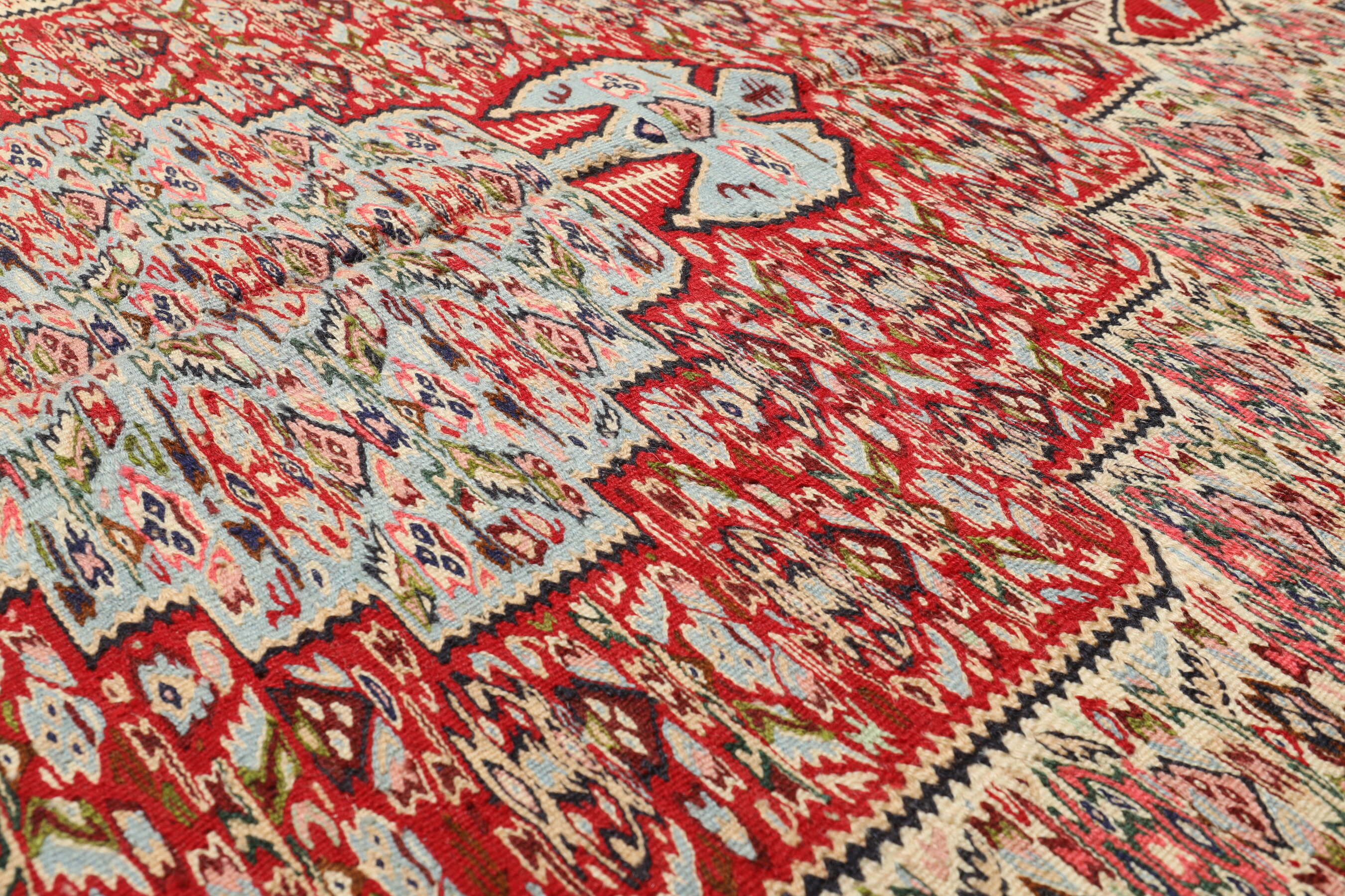 
    Kilim Senneh Fine - Red - 150 x 259 cm
  