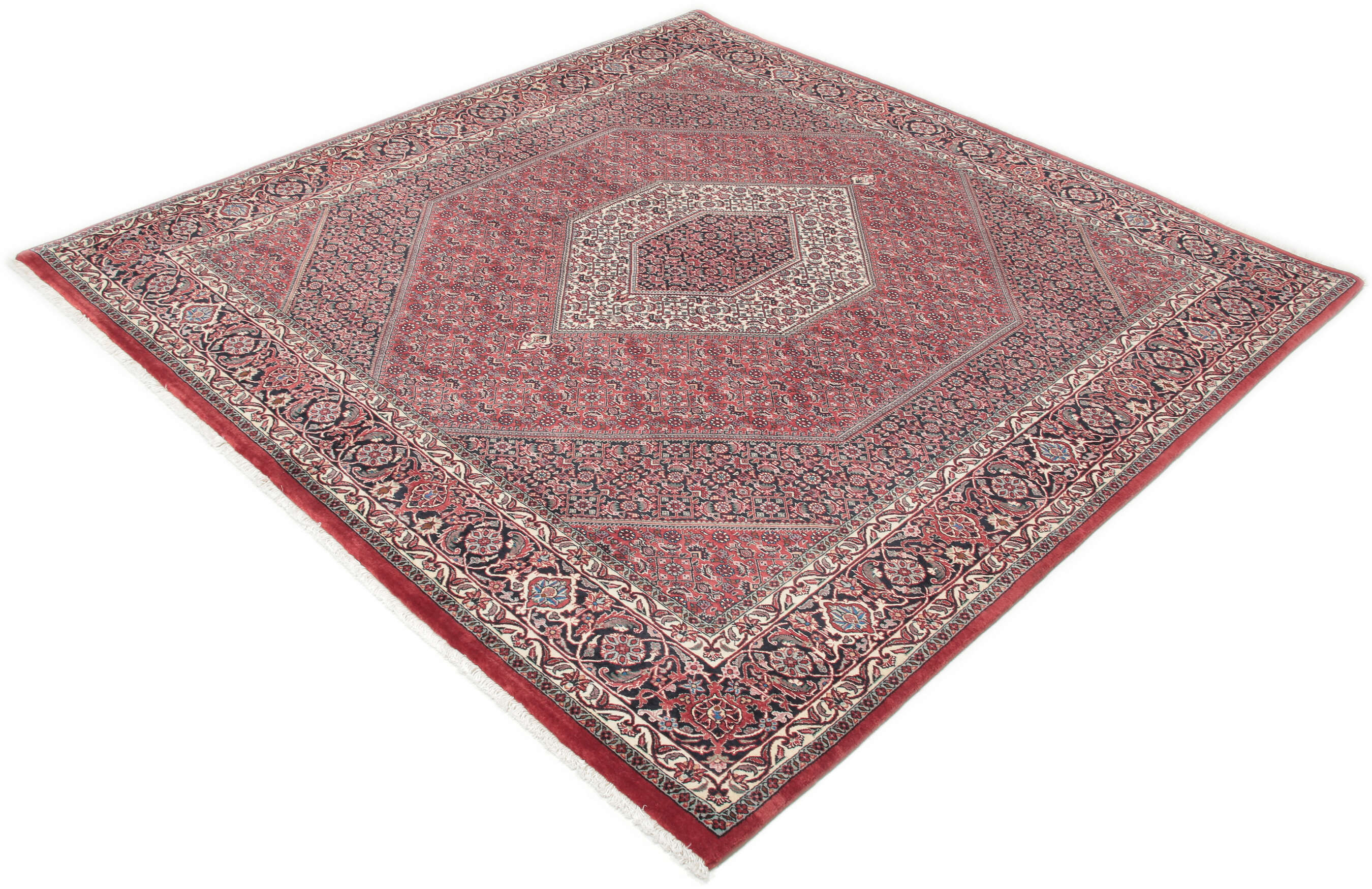 
    Bidjar with silk - Red - 200 x 208 cm
  