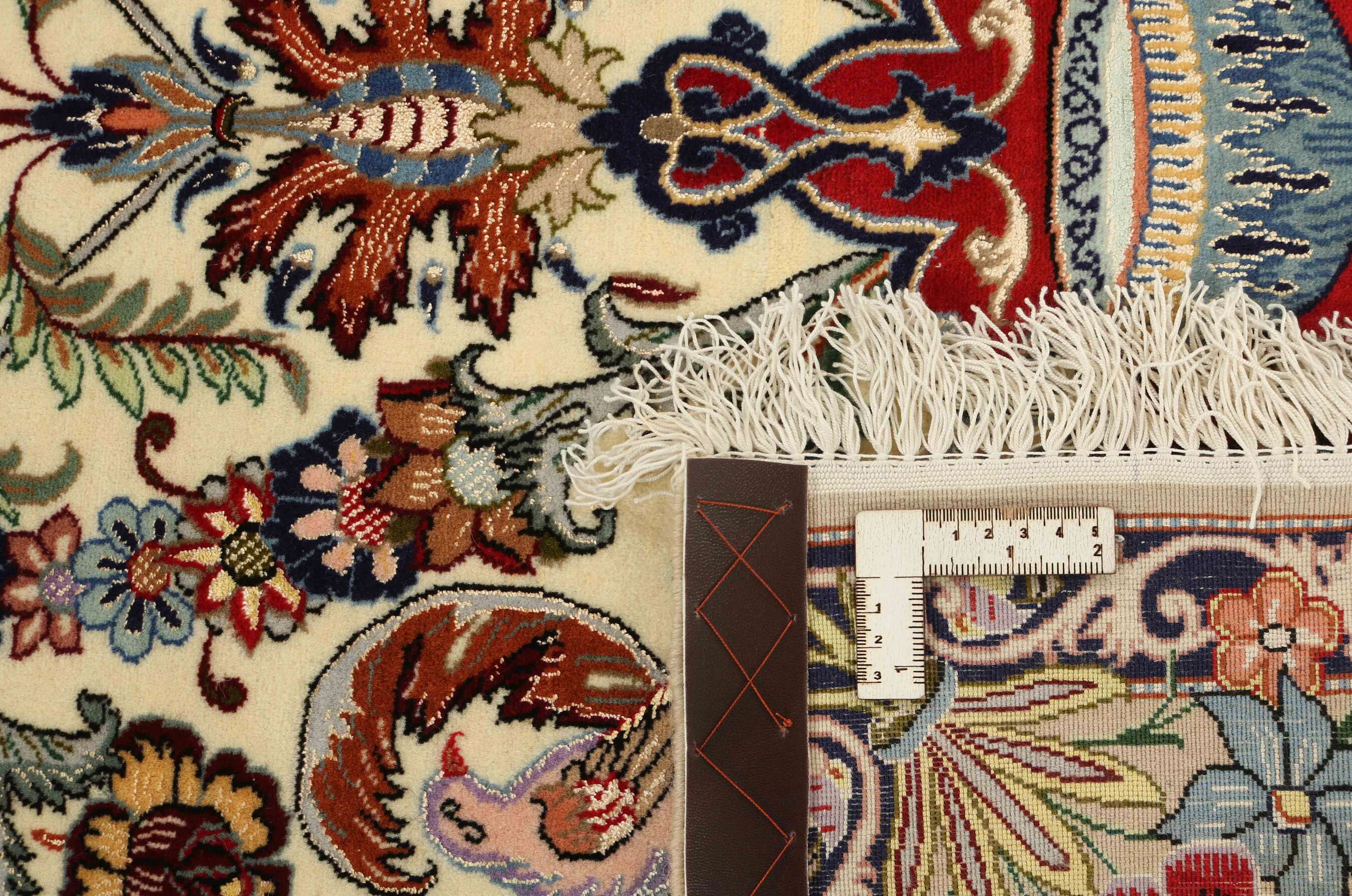 
    Isfahan silk warp - Brown - 130 x 202 cm
  