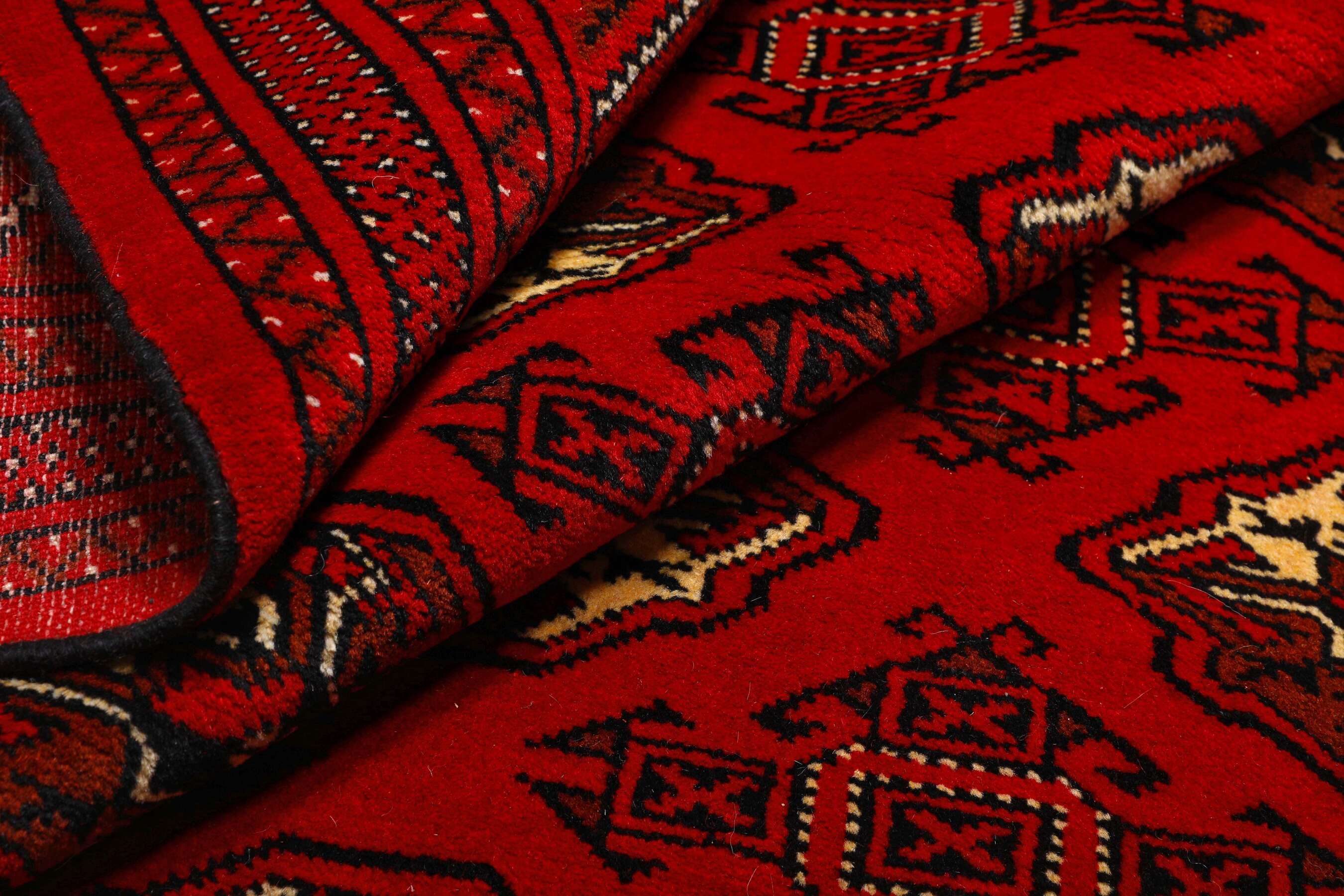 
    Turkaman - Dark red - 258 x 344 cm
  
