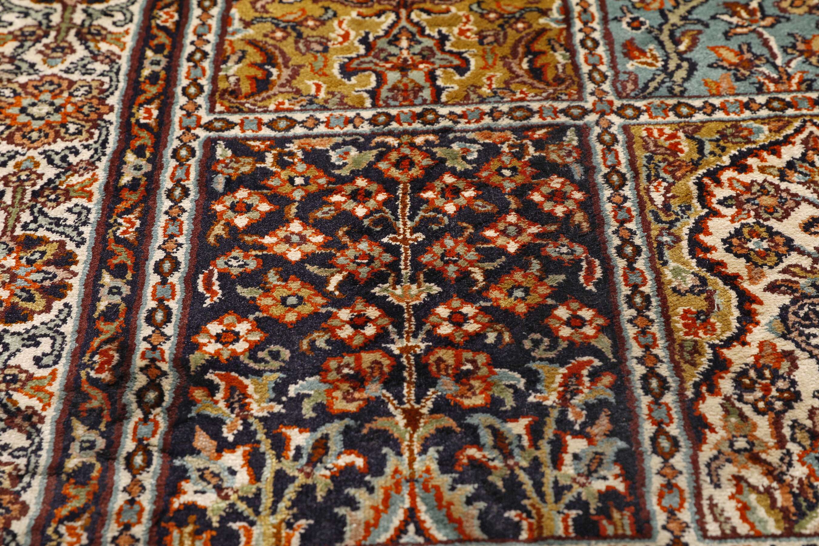 
    Kashmir pure silk - Brown - 78 x 308 cm
  