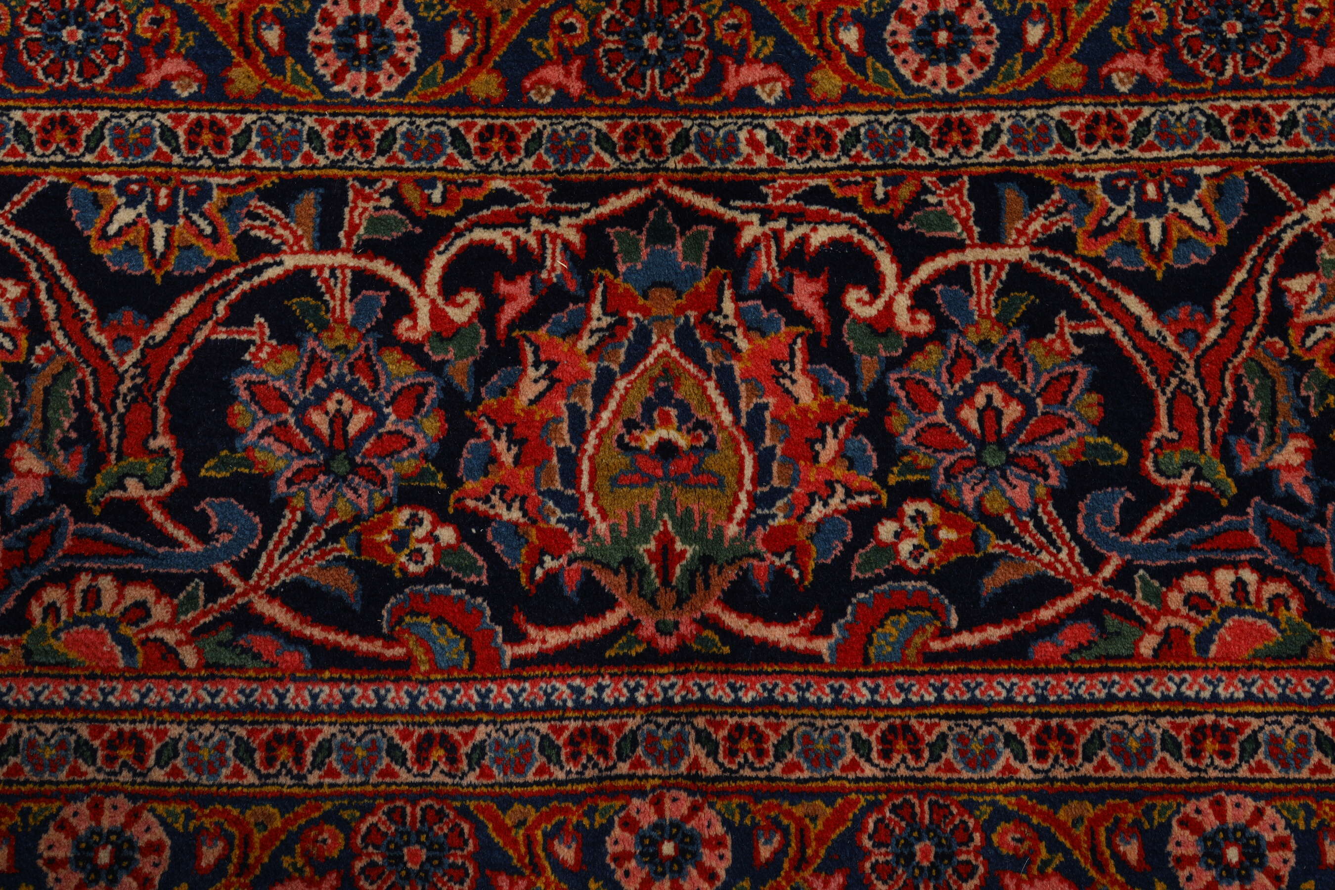 
    Keshan Fine ca. 1980 - Dark red - 312 x 427 cm
  