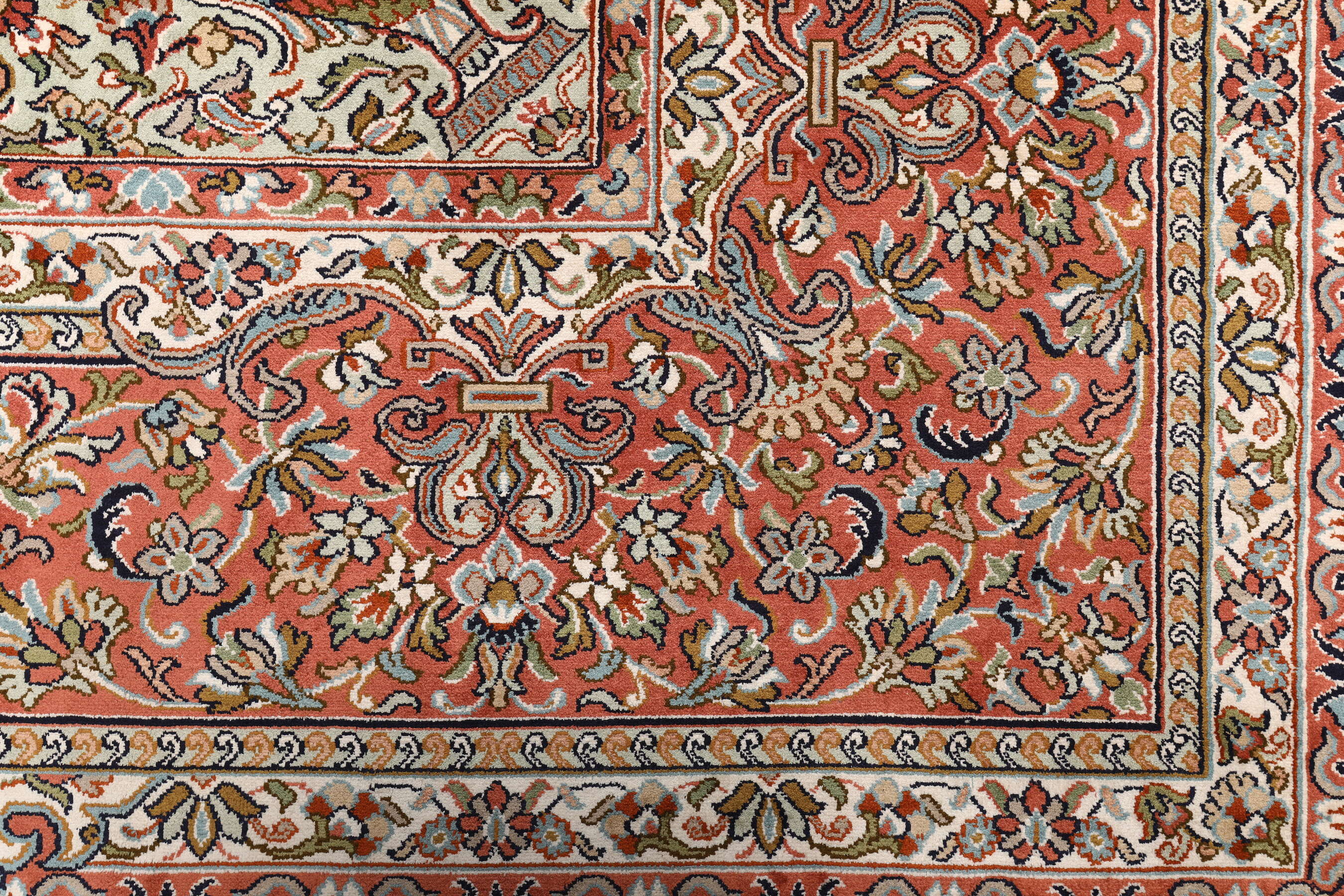 
    Kashmir pure silk - Beige - 246 x 335 cm
  