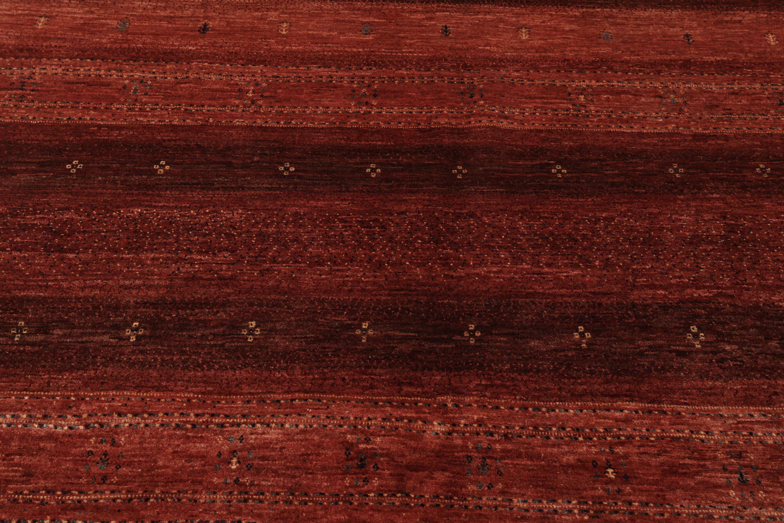 
    Loribaft Fine Persia - Dark red - 168 x 225 cm
  