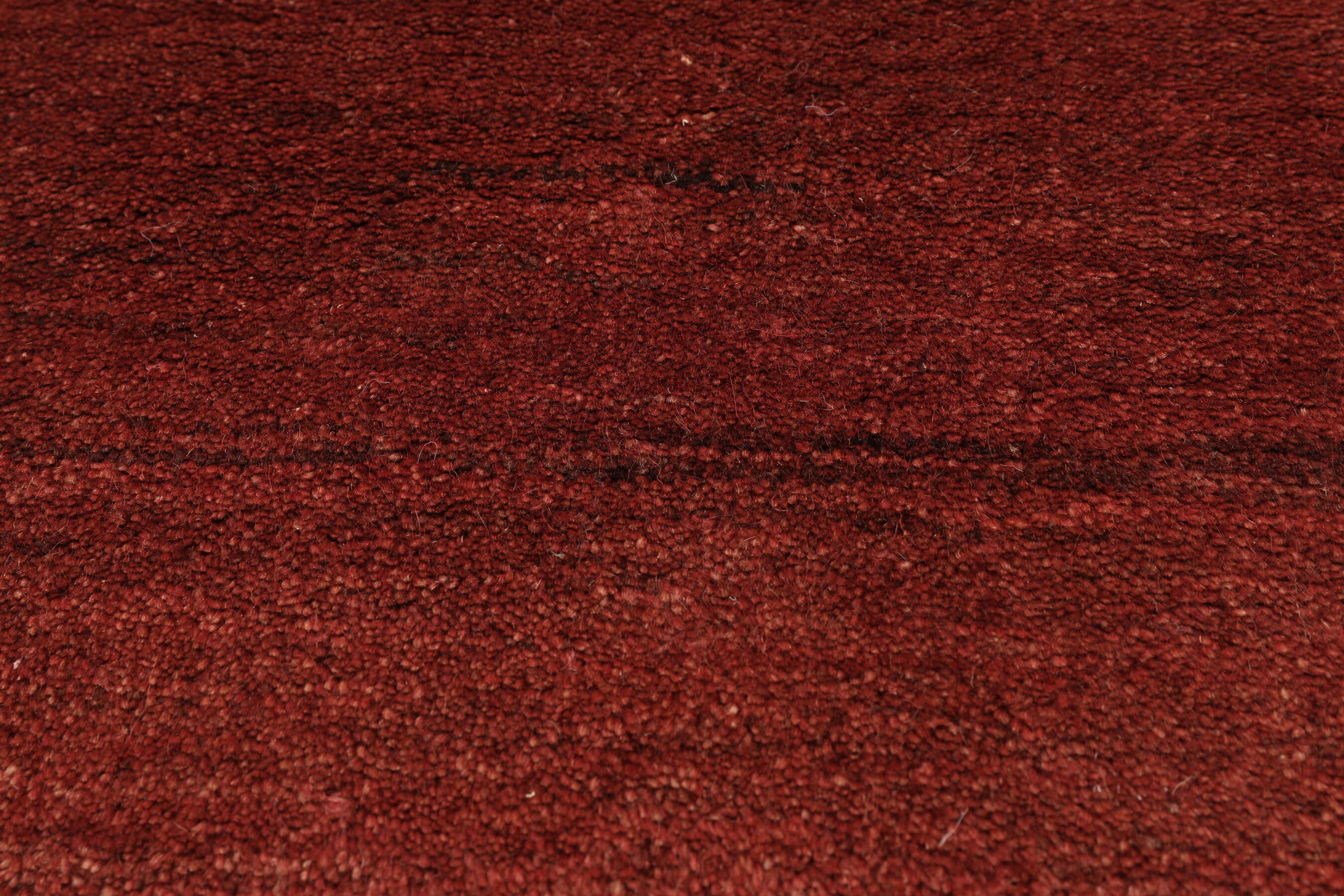 
    Gabbeh Persia - Dark red - 93 x 119 cm
  
