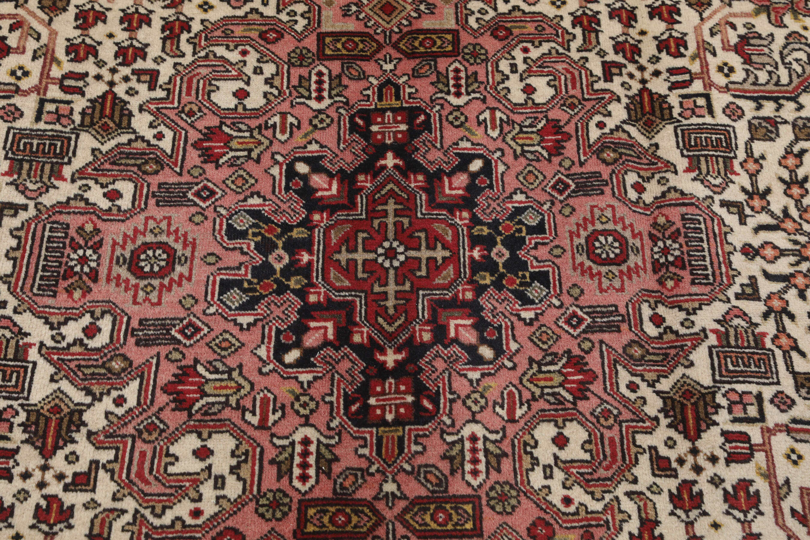 
    Tabriz - Dark red - 197 x 292 cm
  