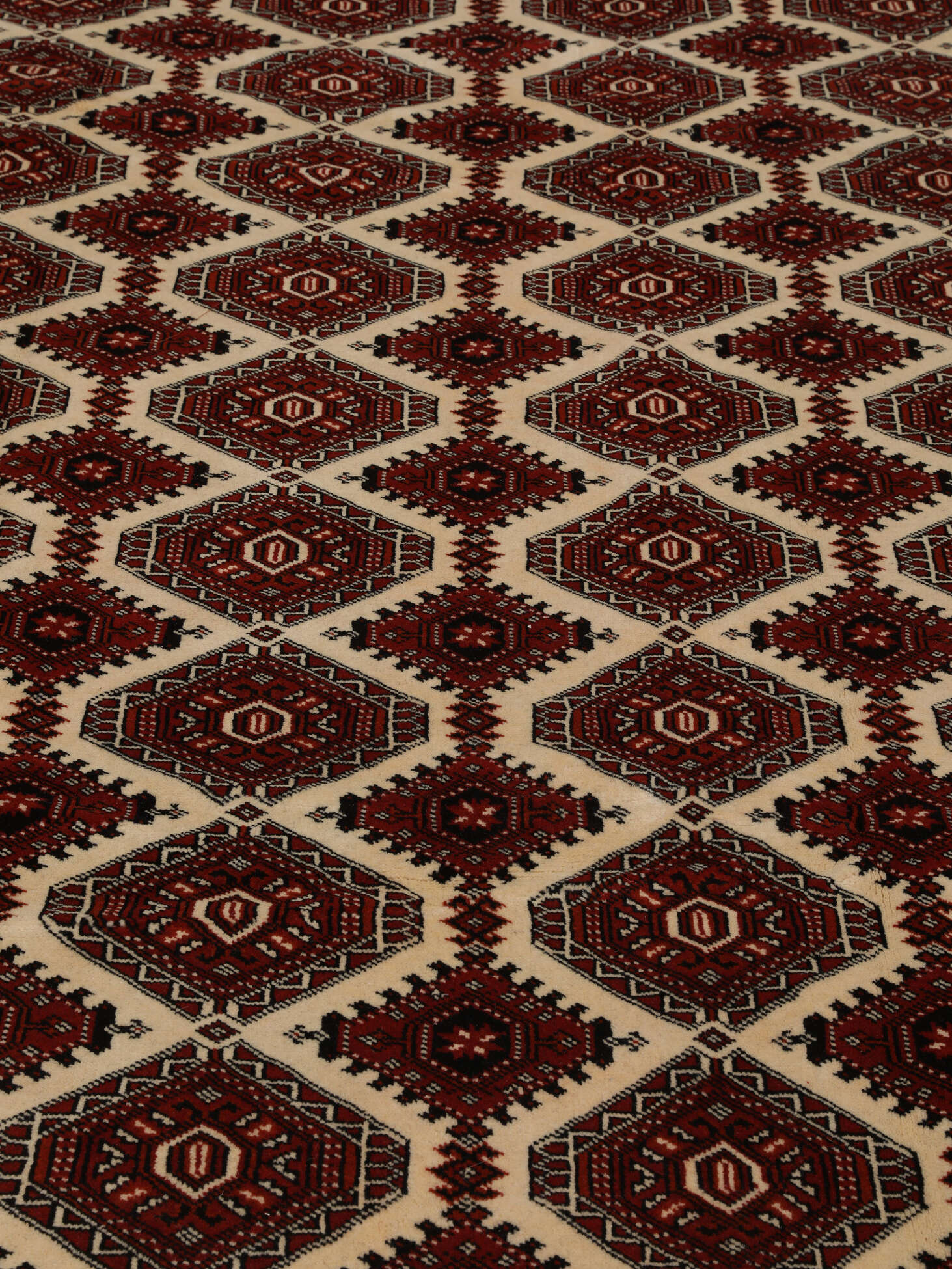 
    Turkaman - Black - 213 x 302 cm
  