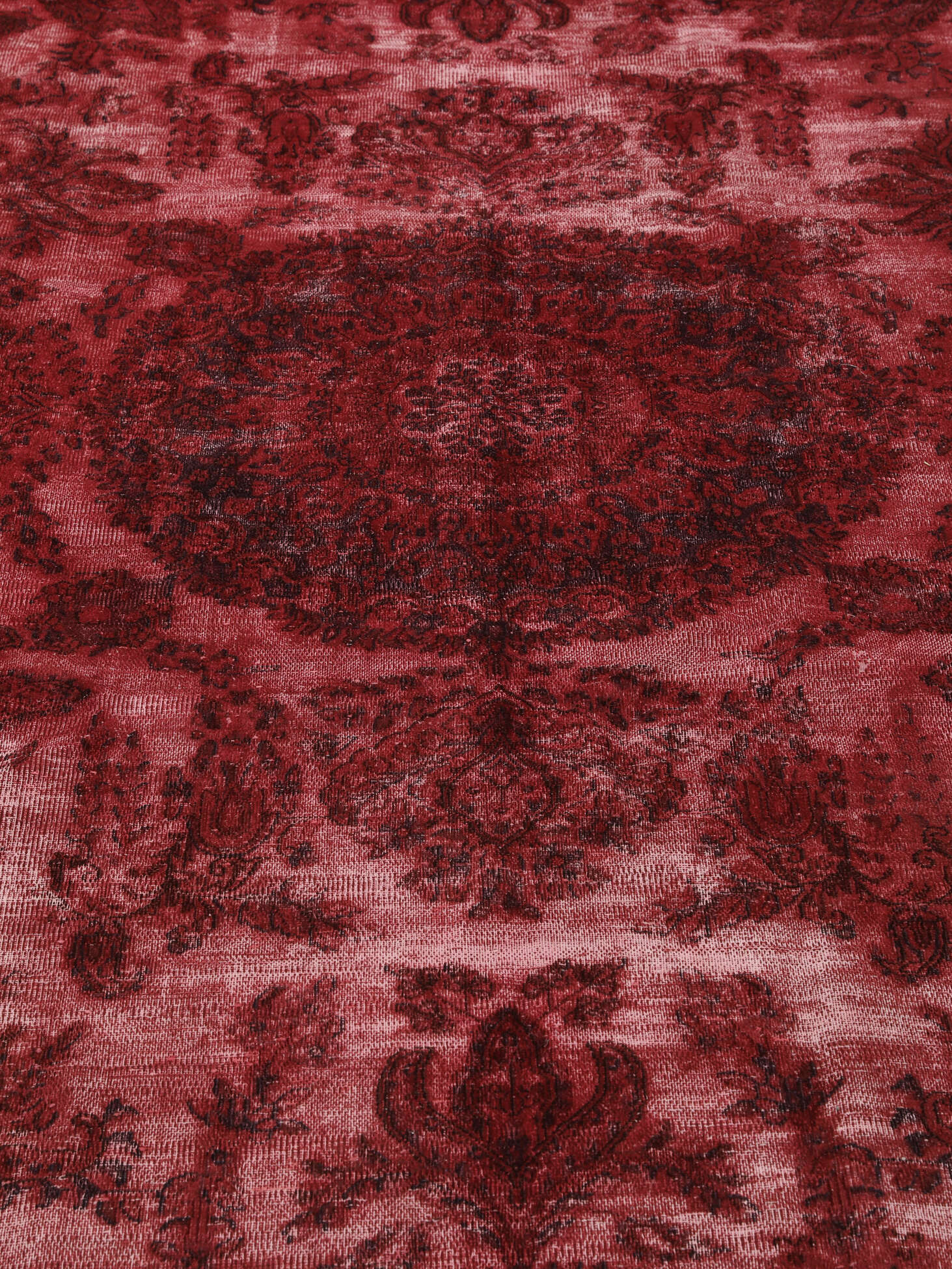 
    Vintage Heritage - Dark red - 194 x 292 cm
  