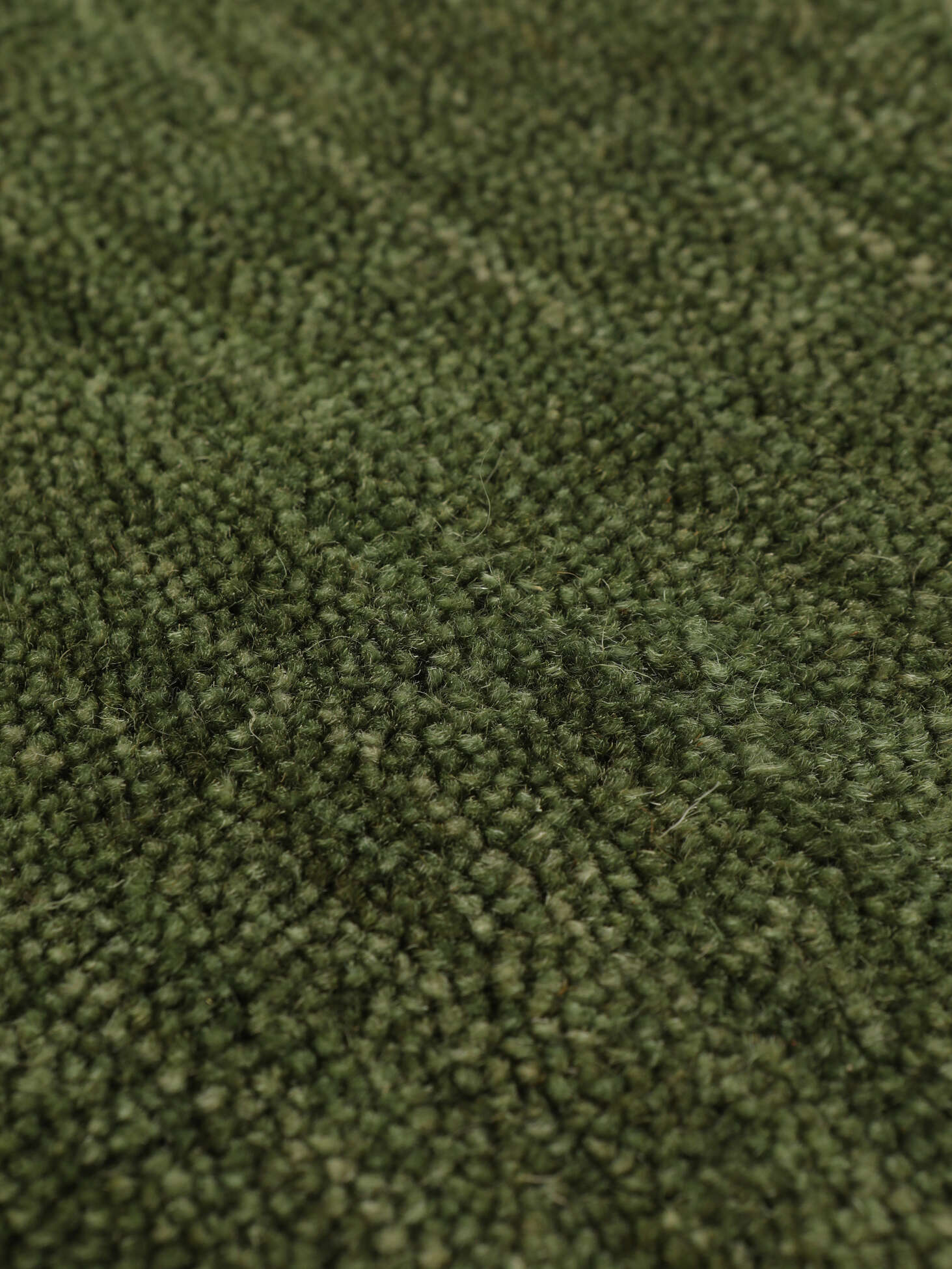 
    Handloom - Green - Ø 150 cm
  