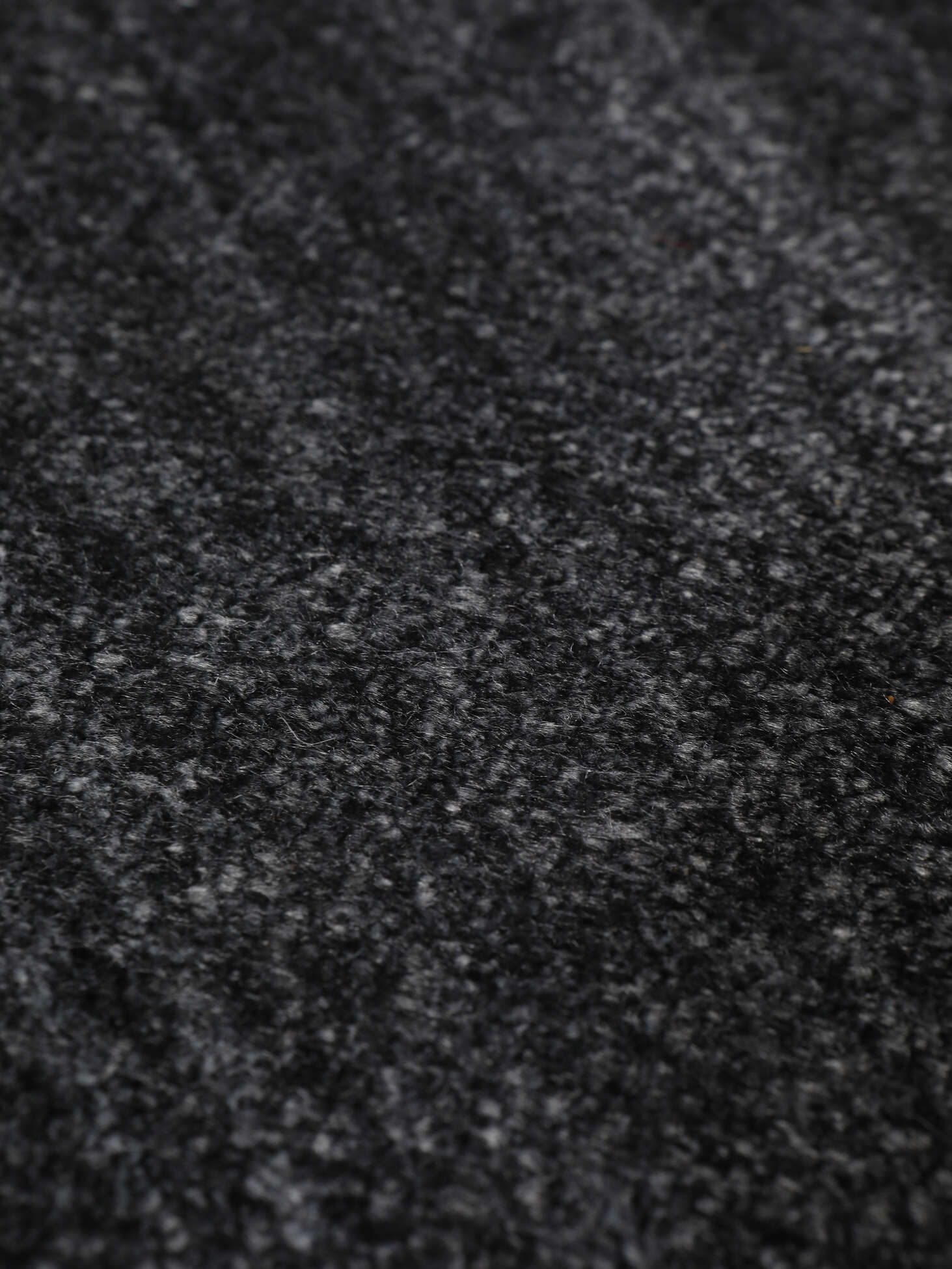 
    Eleganza - Charcoal grey - 80 x 200 cm
  