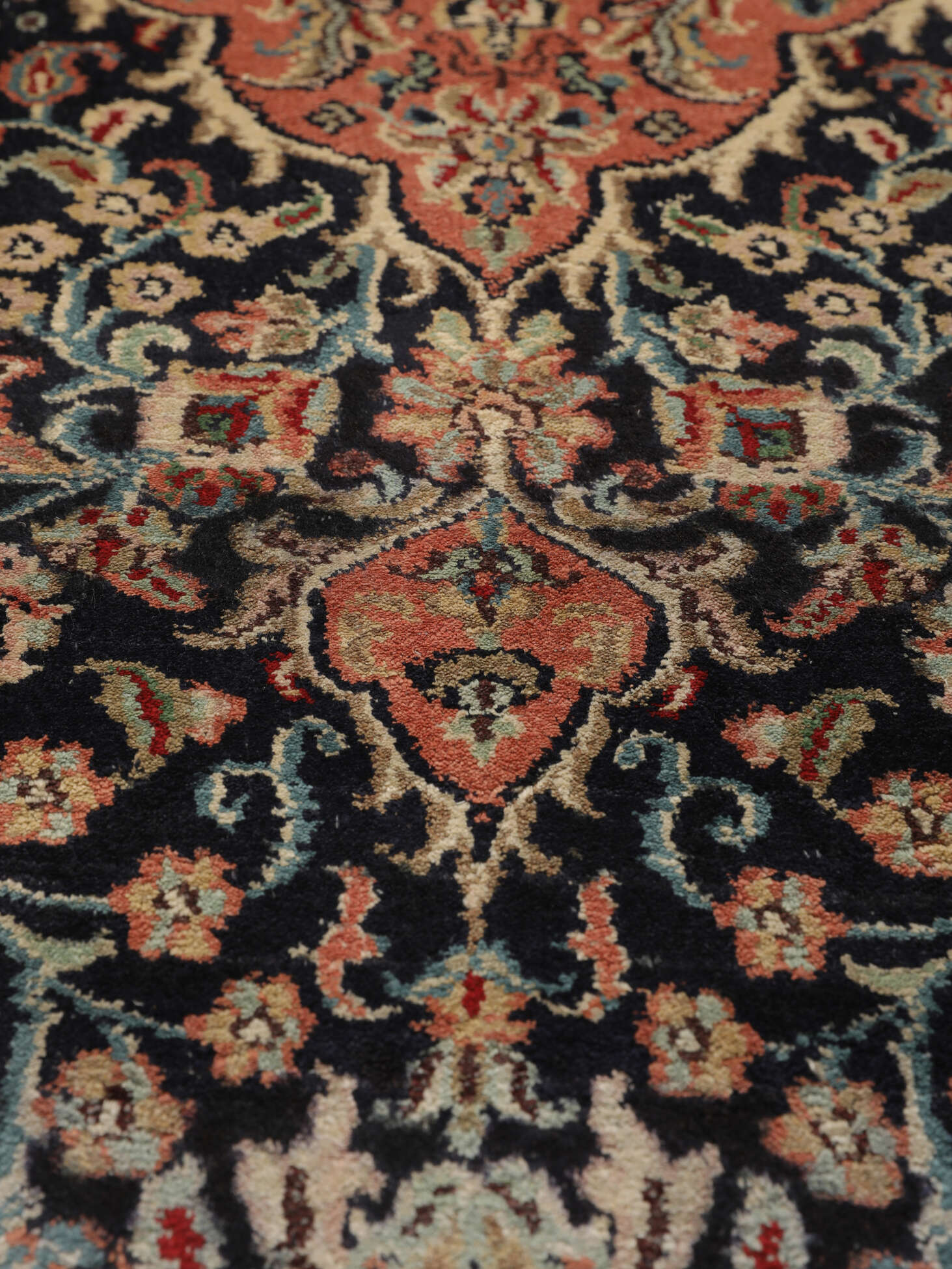 
    Kashmir pure silk - Brown - 80 x 138 cm
  