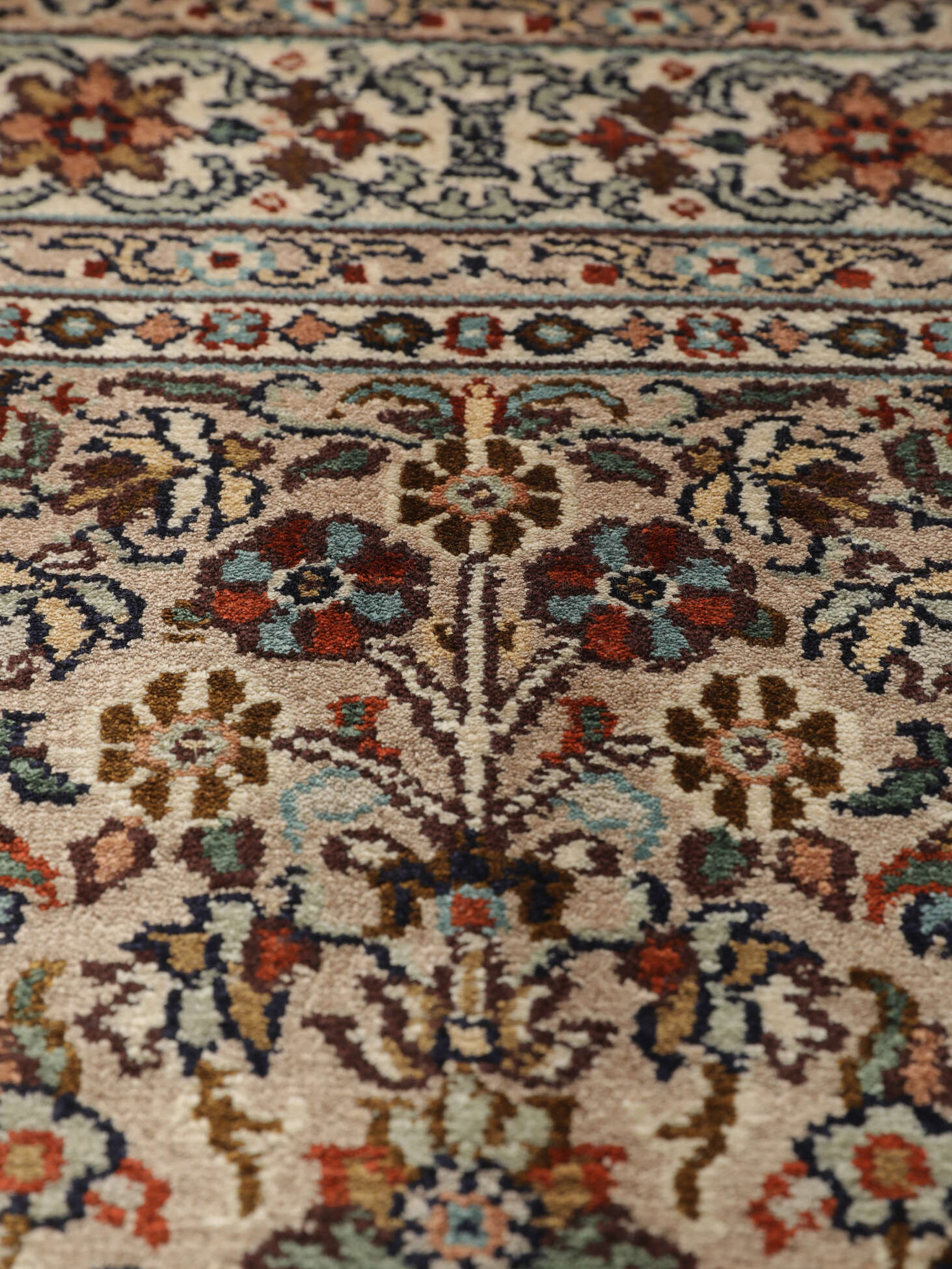 
    Kashmir pure silk - Brown - 79 x 123 cm
  