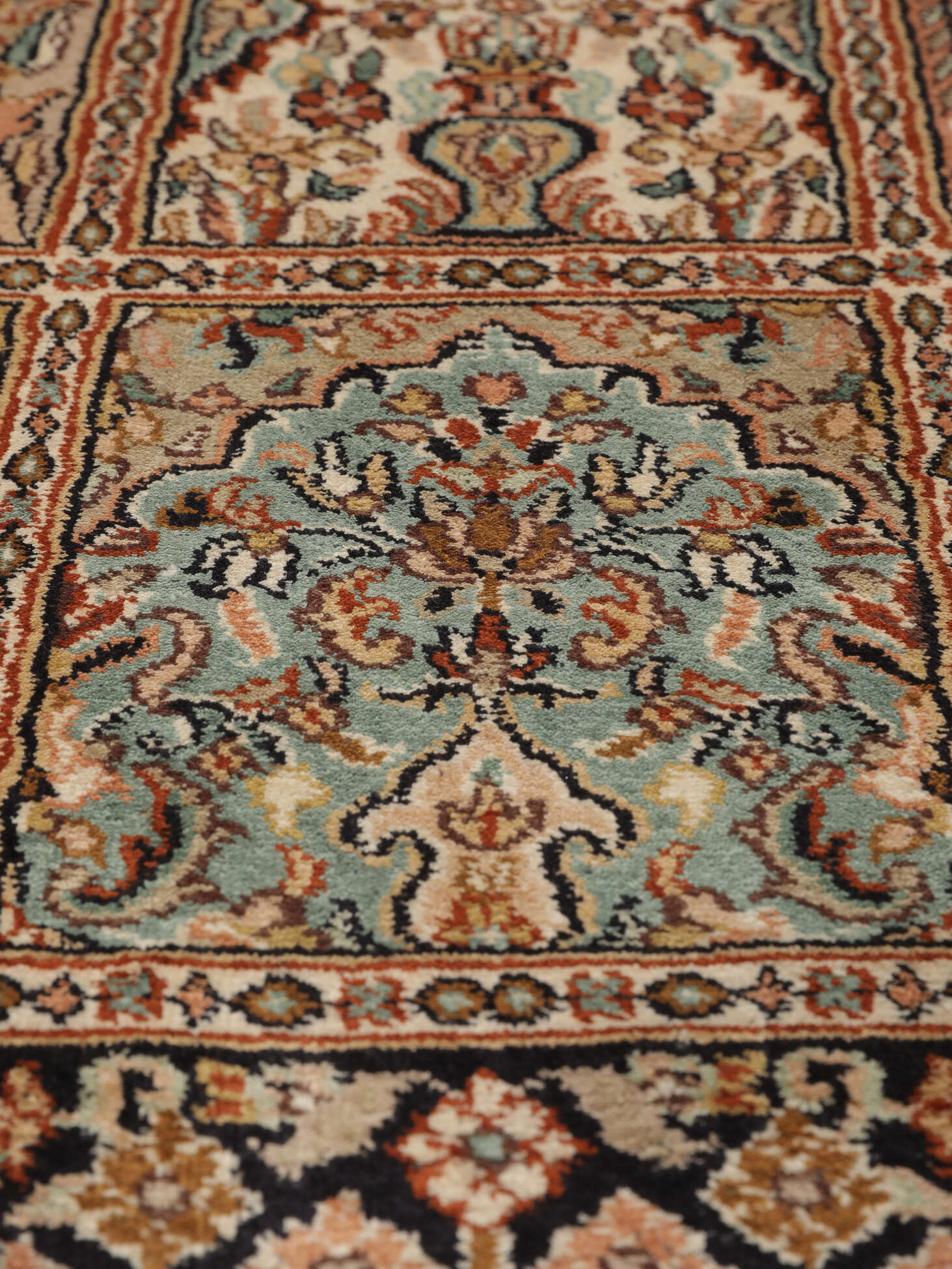 
    Kashmir pure silk - Brown - 79 x 308 cm
  