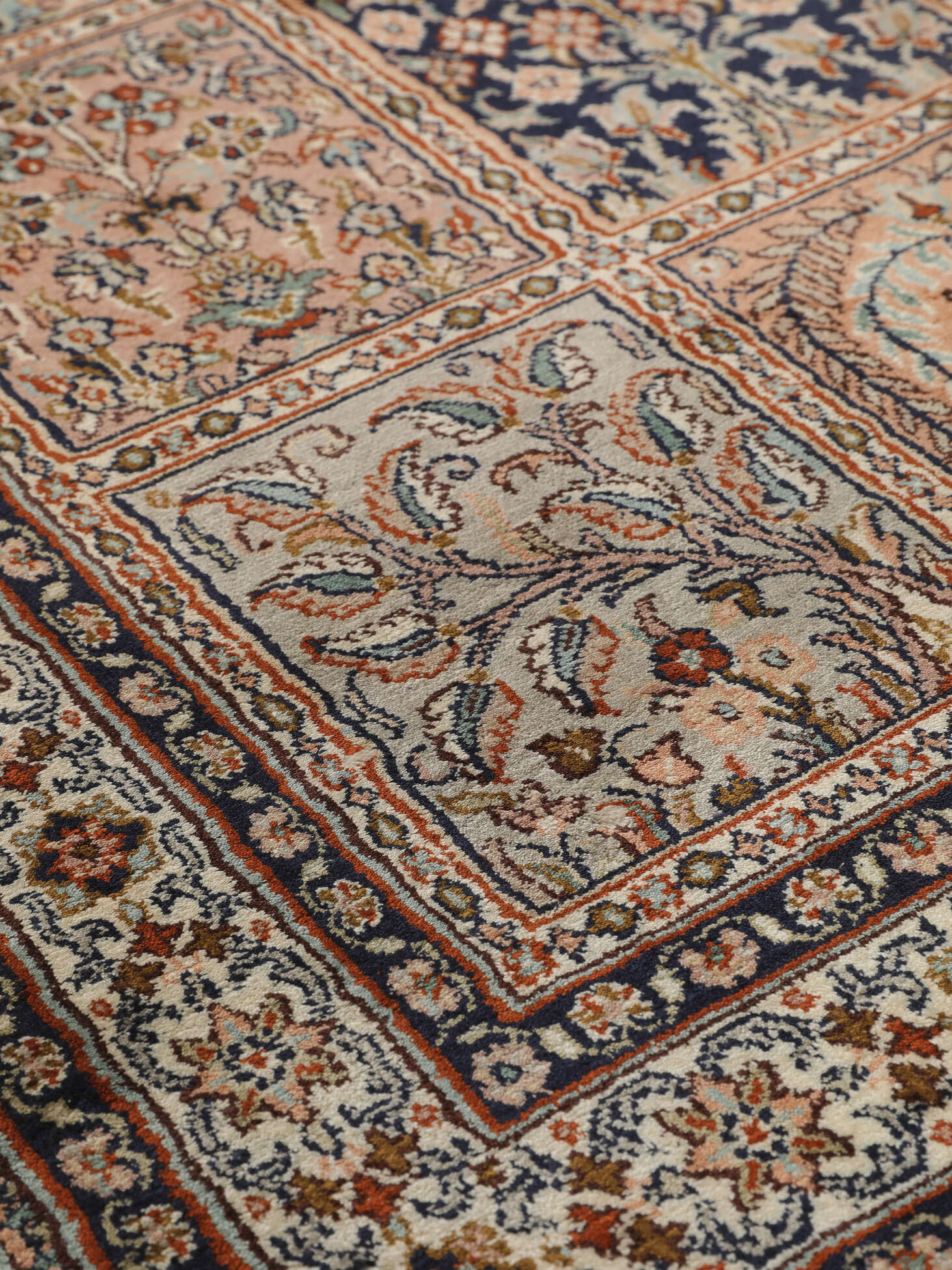 
    Kashmir pure silk - Brown - 75 x 252 cm
  