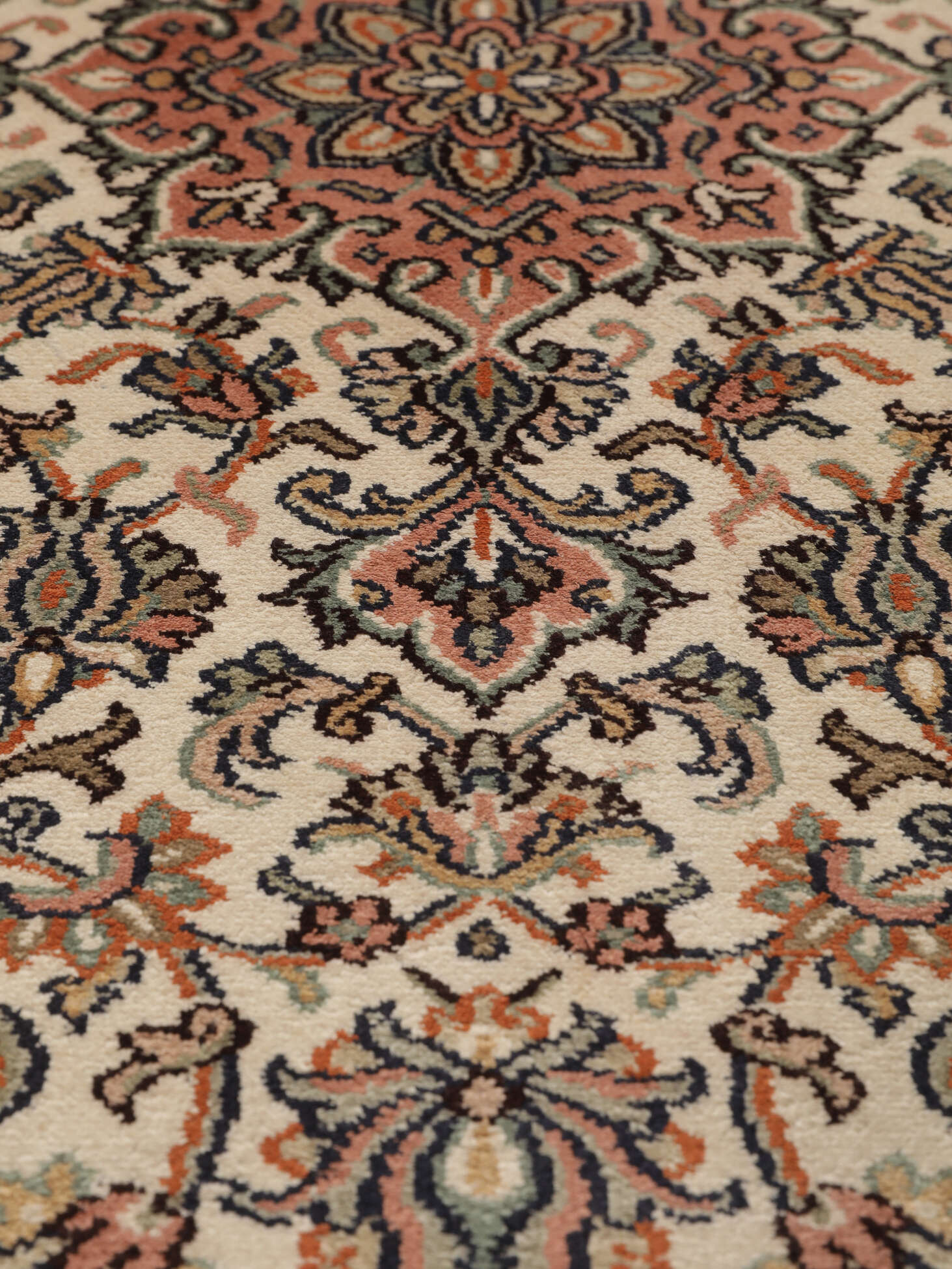
    Kashmir pure silk - Brown - 78 x 307 cm
  