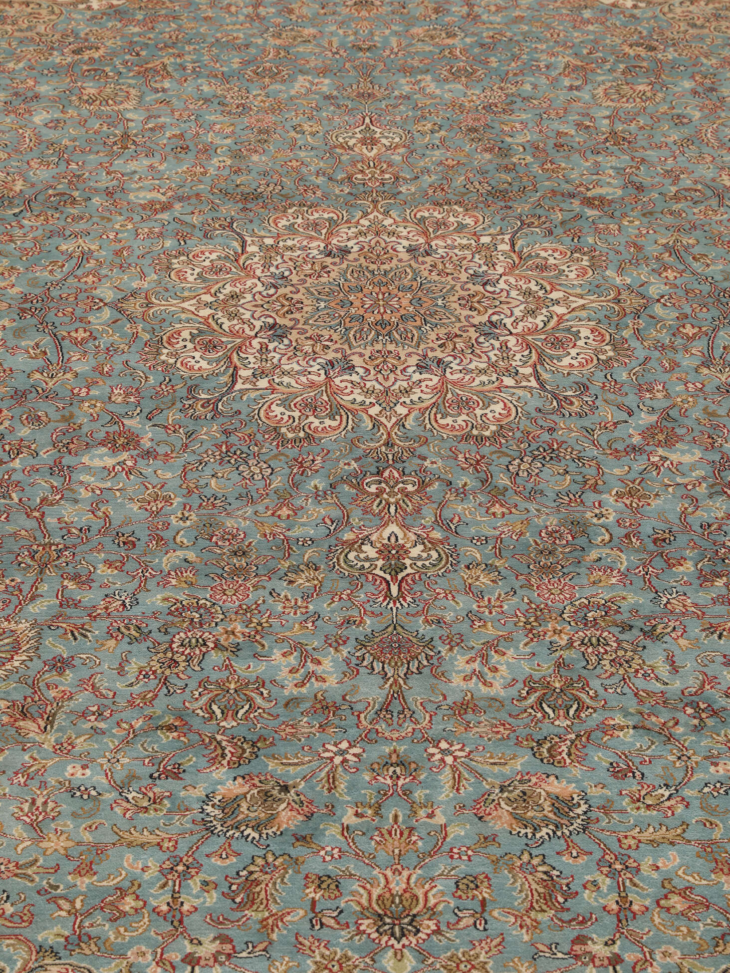 
    Kashmir pure silk - Brown - 244 x 338 cm
  