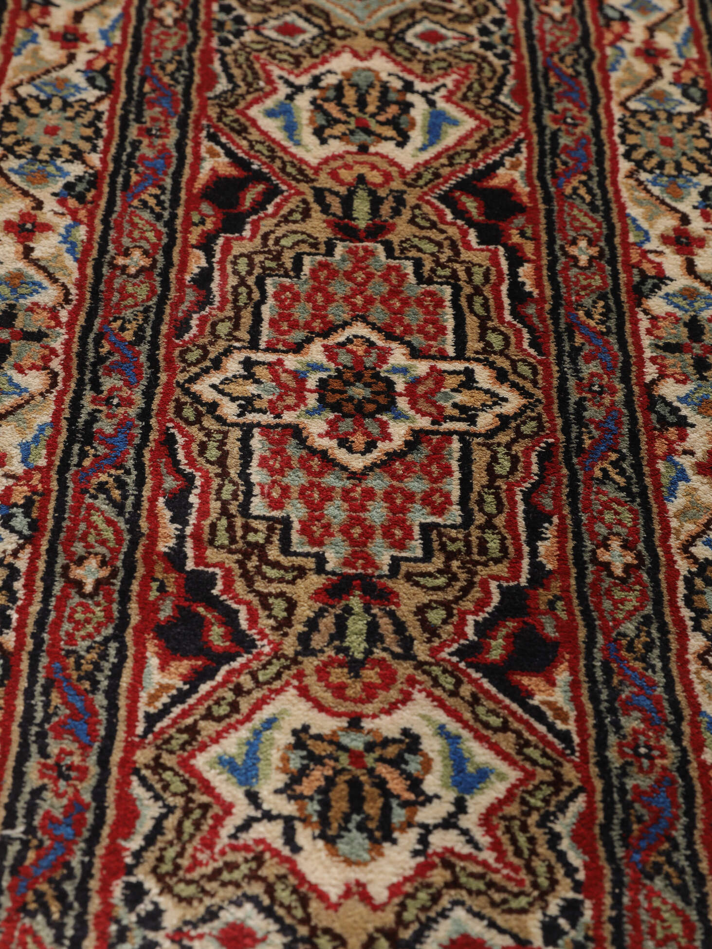 
    Kashmir pure silk - Brown - 188 x 278 cm
  