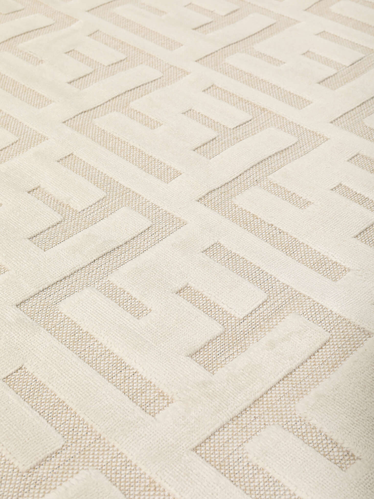 Rugvista Essential - Dakari - Cream White 200 x 300 cm Rug - Rugvista