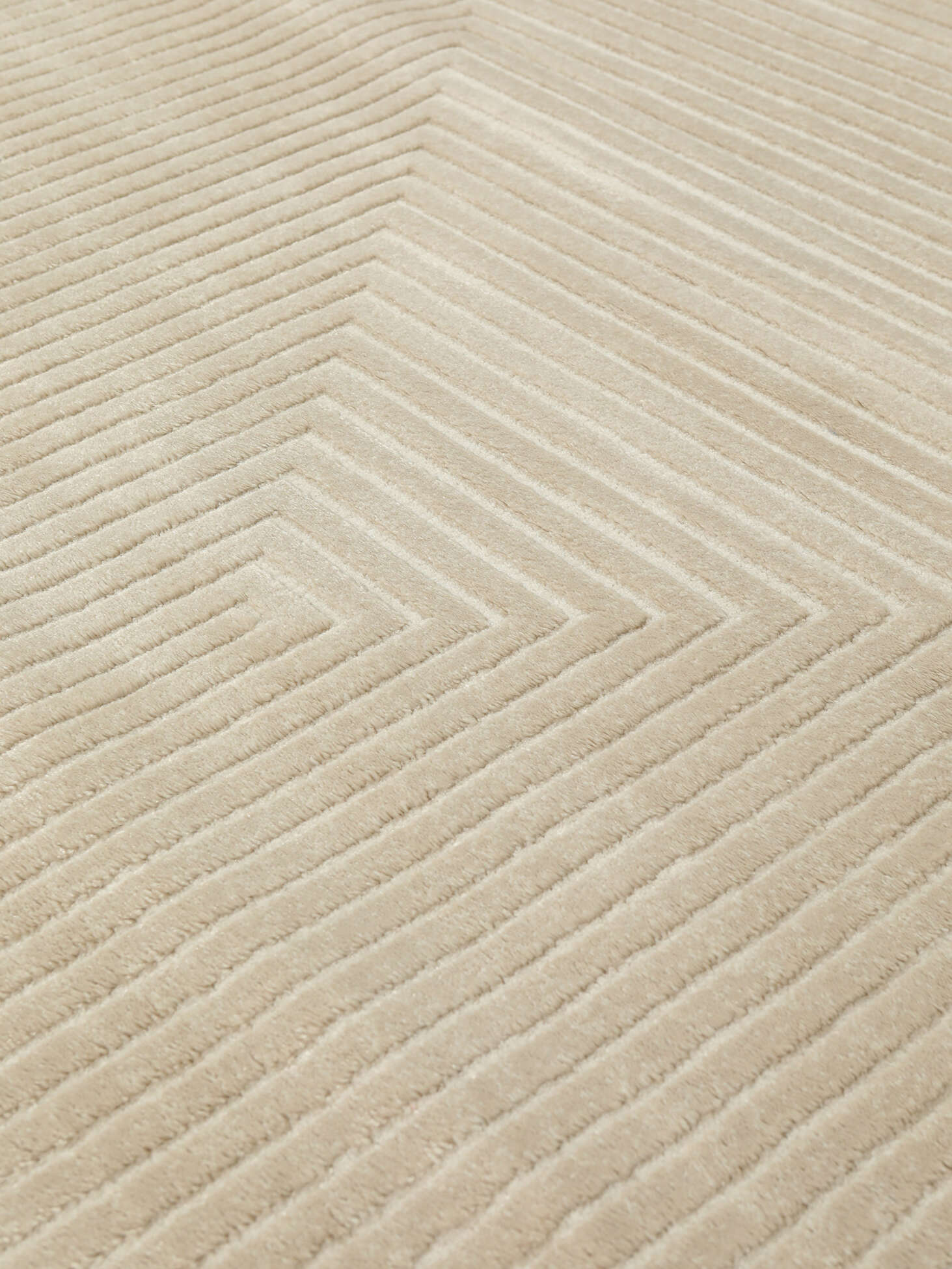 
    Illusion - Cream white - 200 x 300 cm
  