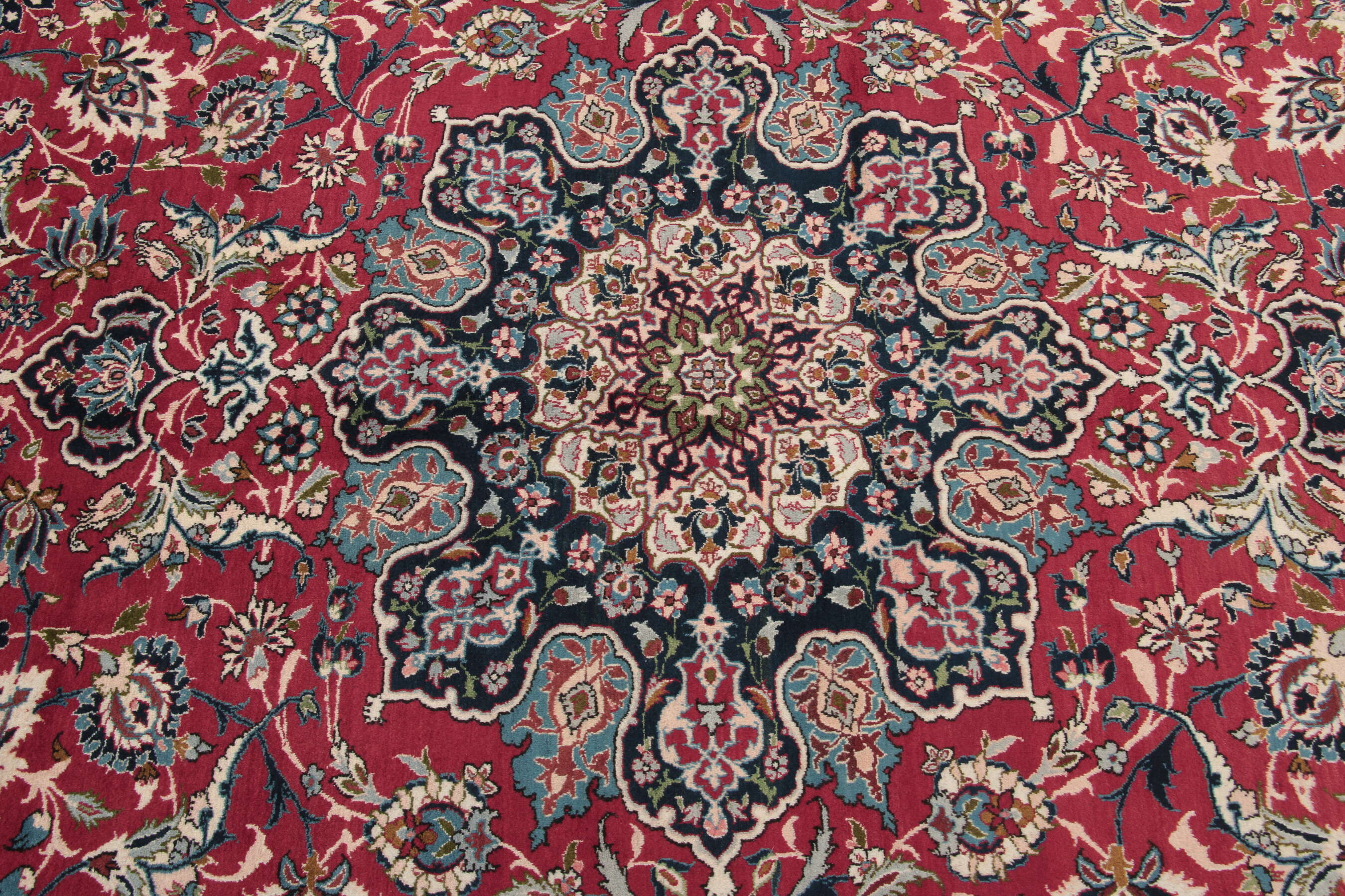 
    Najafabad - Dark red - 310 x 408 cm
  