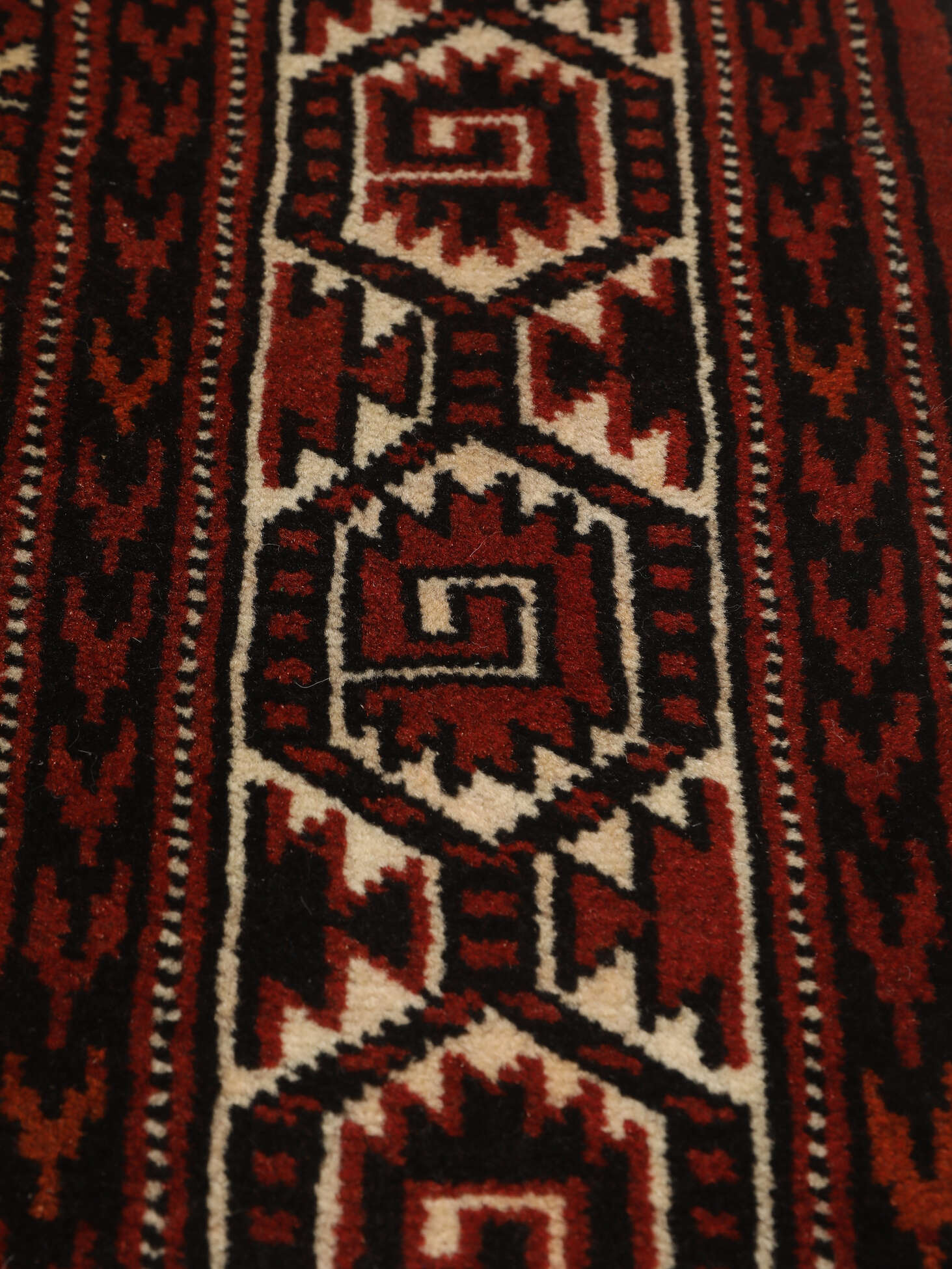 
    Turkaman - Black - 130 x 183 cm
  