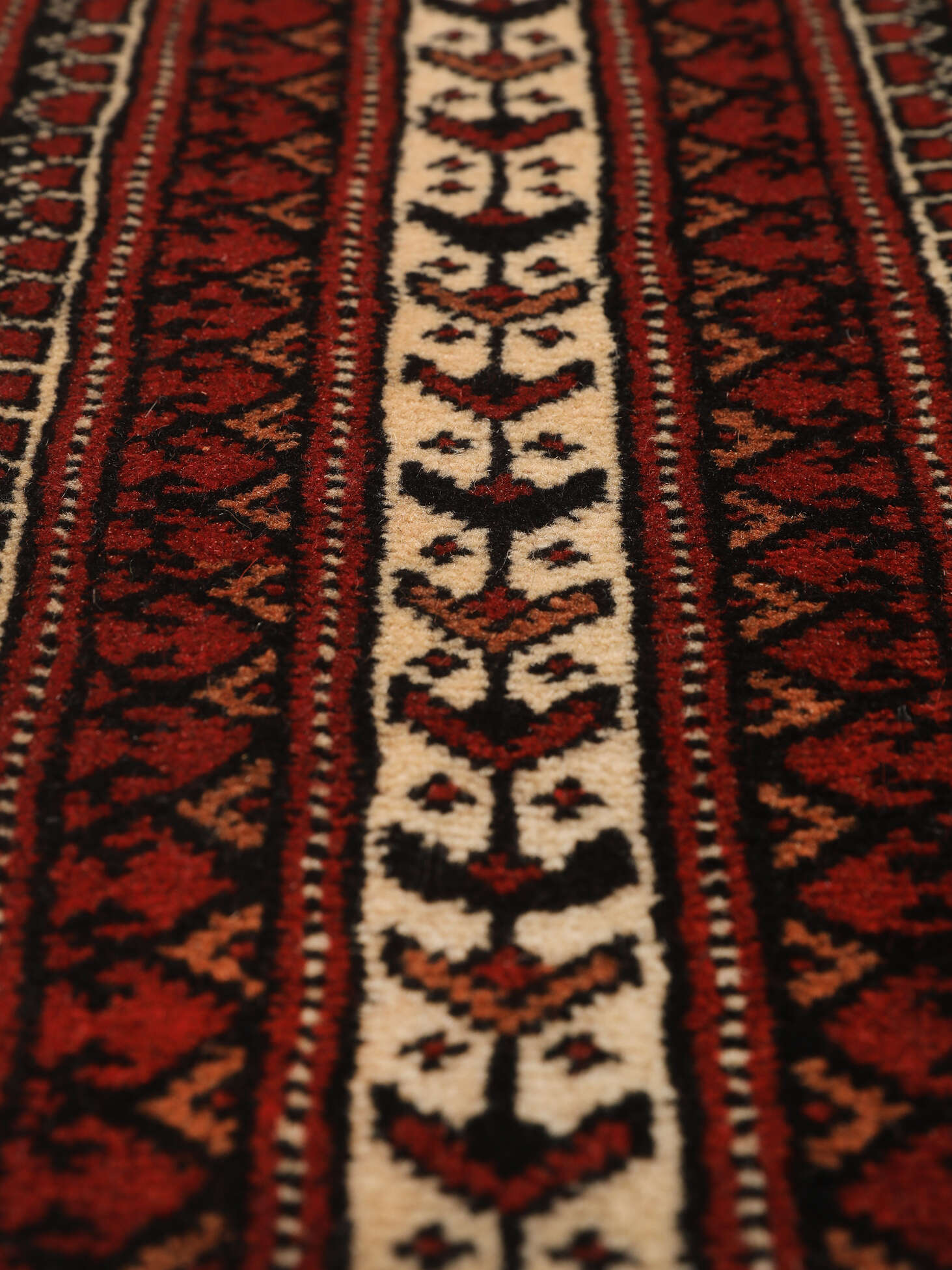 
    Turkaman - Black - 132 x 193 cm
  