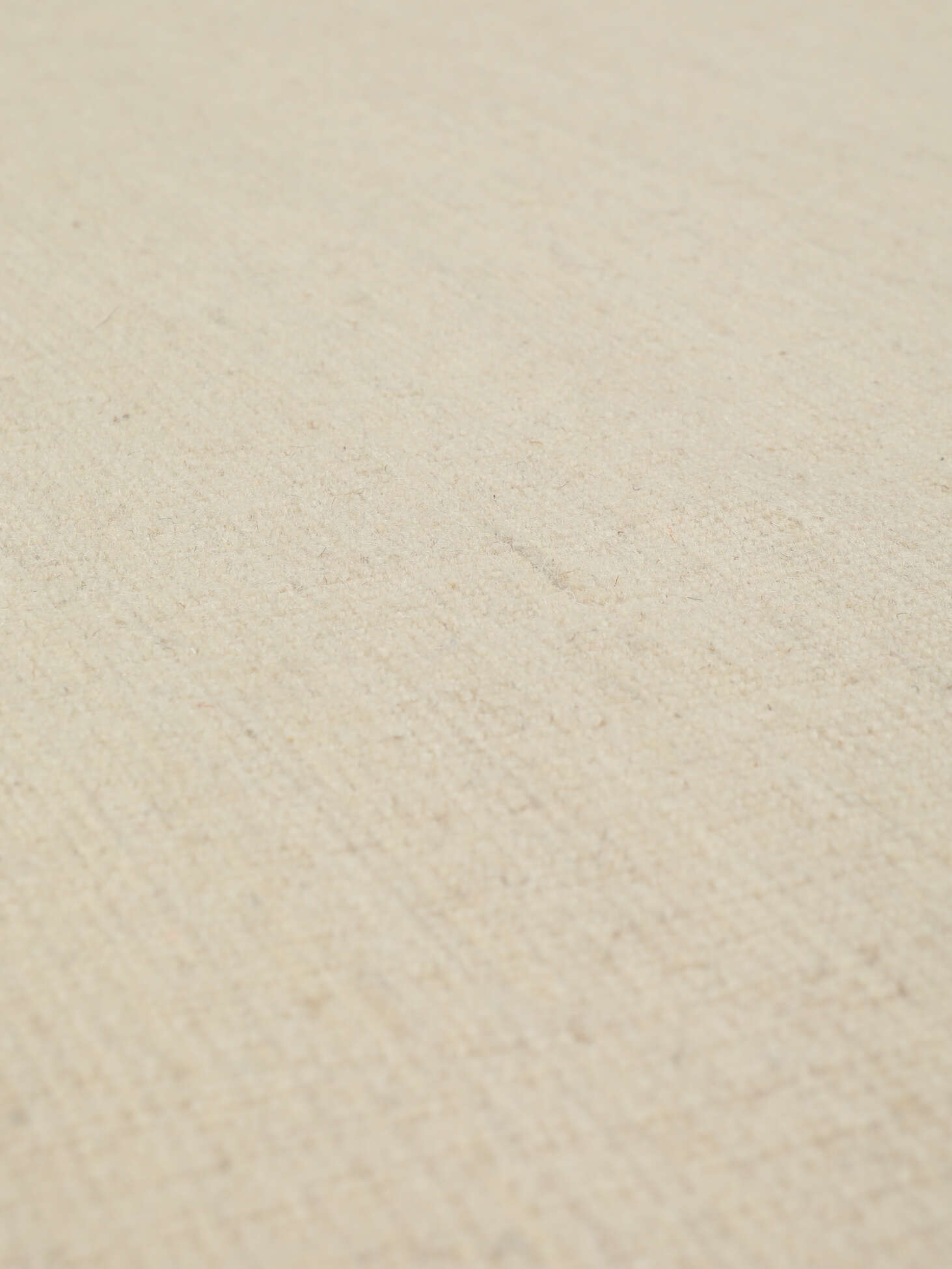 
    Kilim loom - Natural white - Ø 250 cm
  