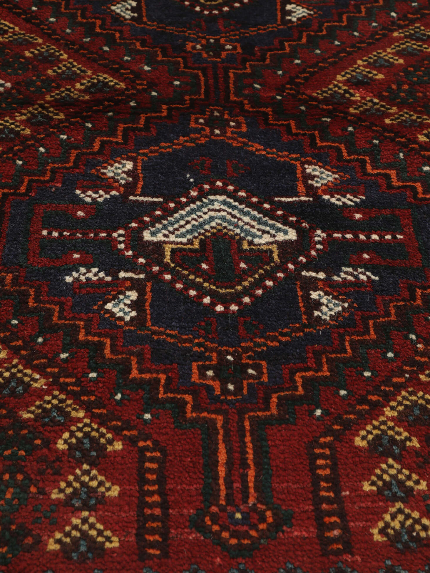 
    Shiraz - Black - 68 x 110 cm
  