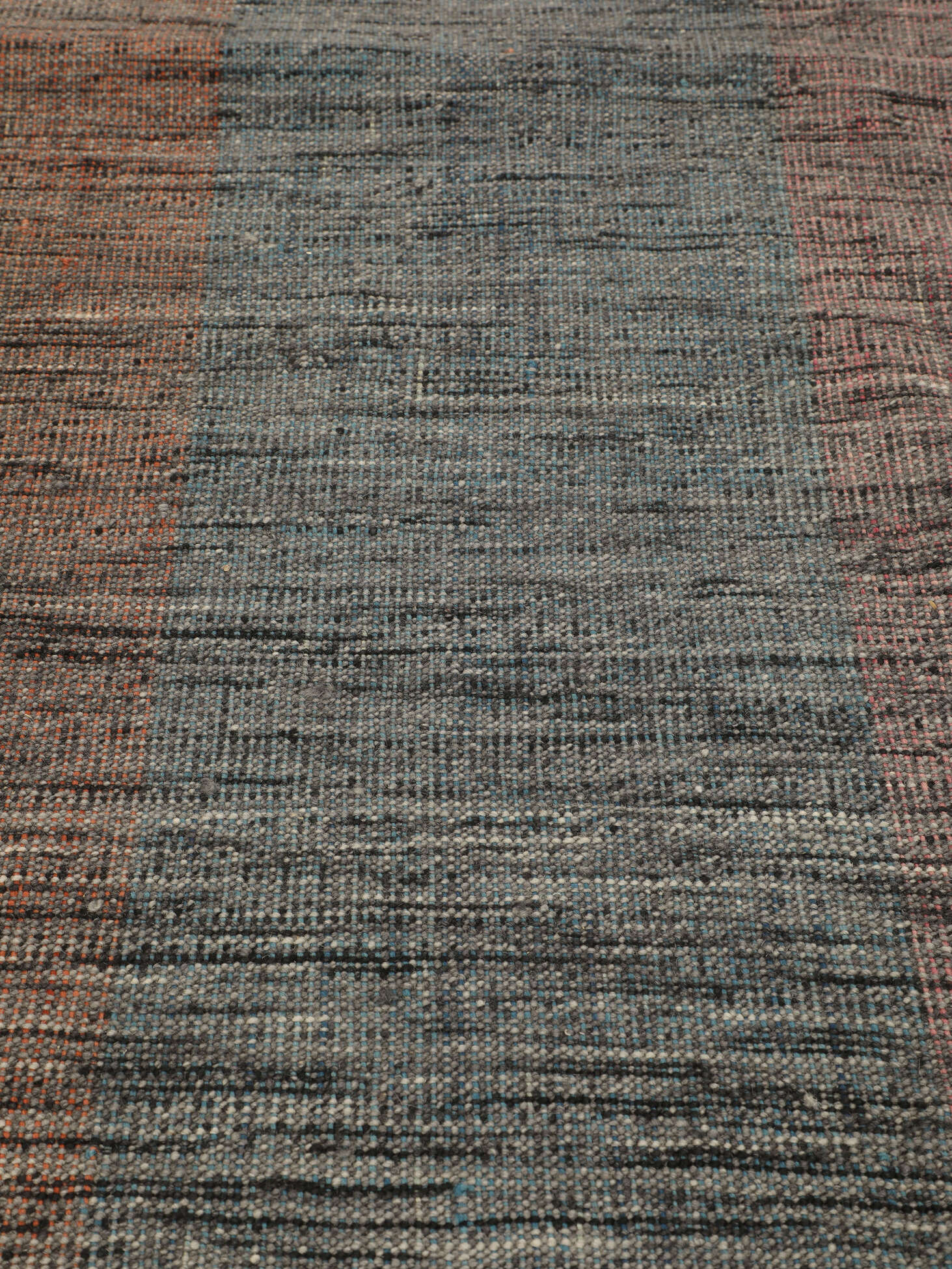 
    Kilim Modern - Brown - 237 x 338 cm
  