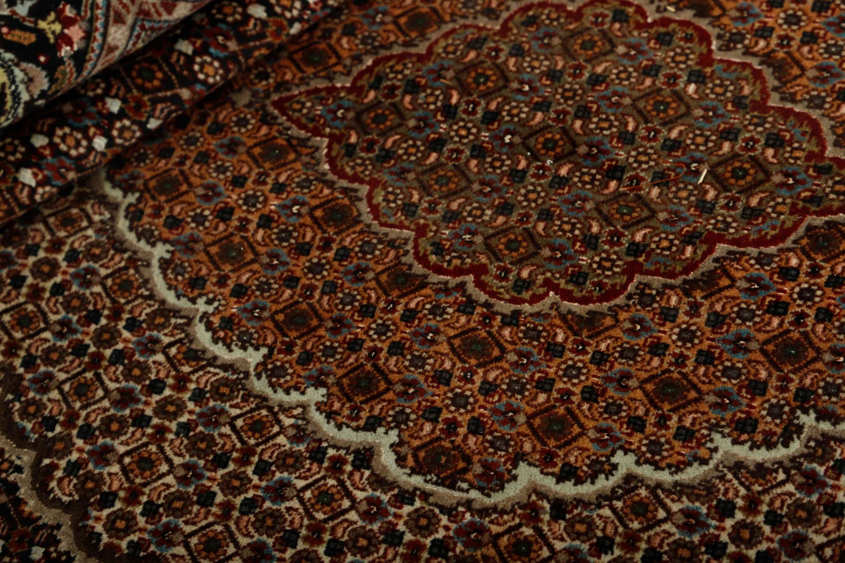 
    Tabriz 40 Mahi - Brown - 247 x 338 cm
  