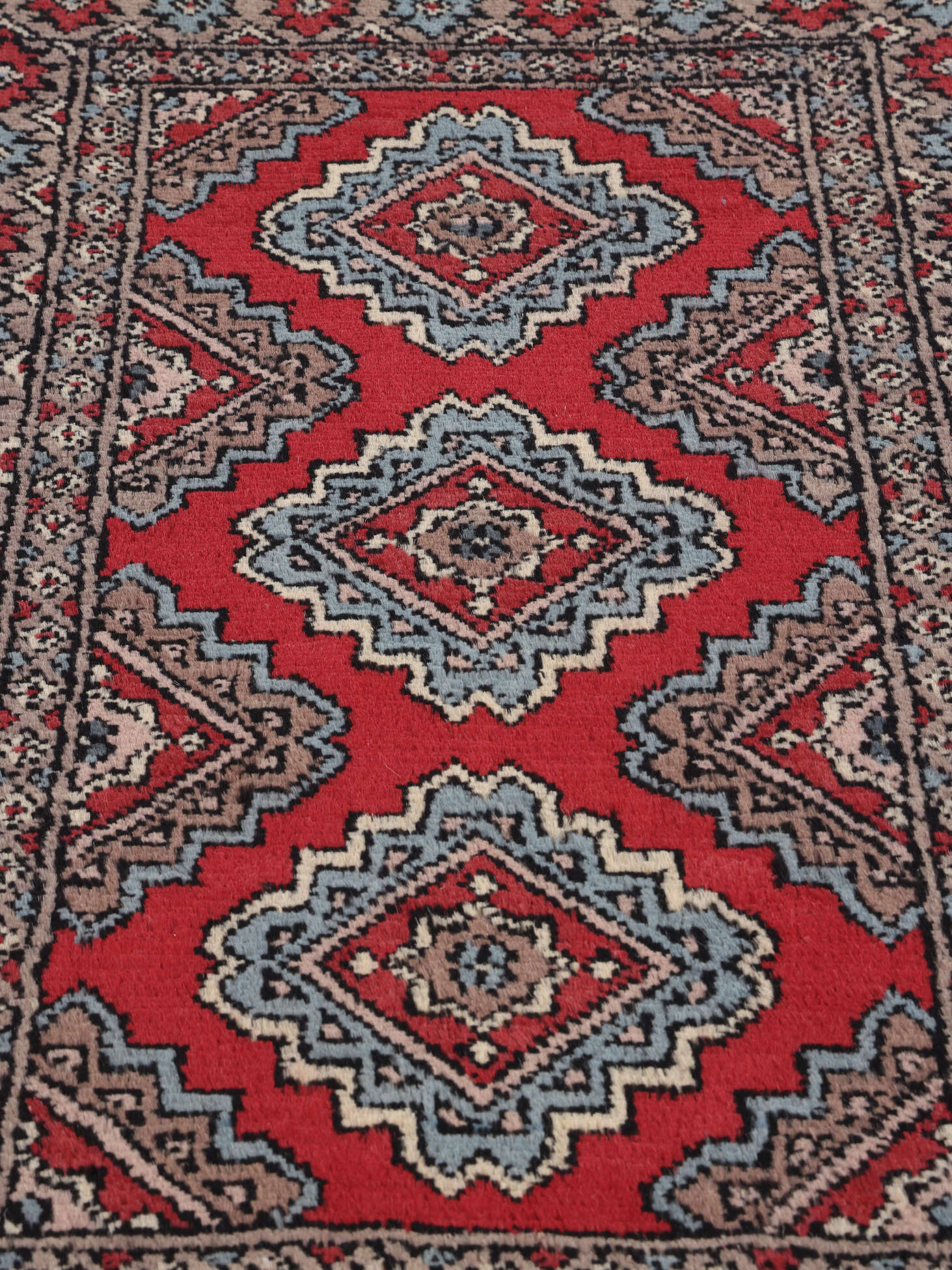 
    Pakistan Bokhara 2ply - Dark red - 64 x 95 cm
  