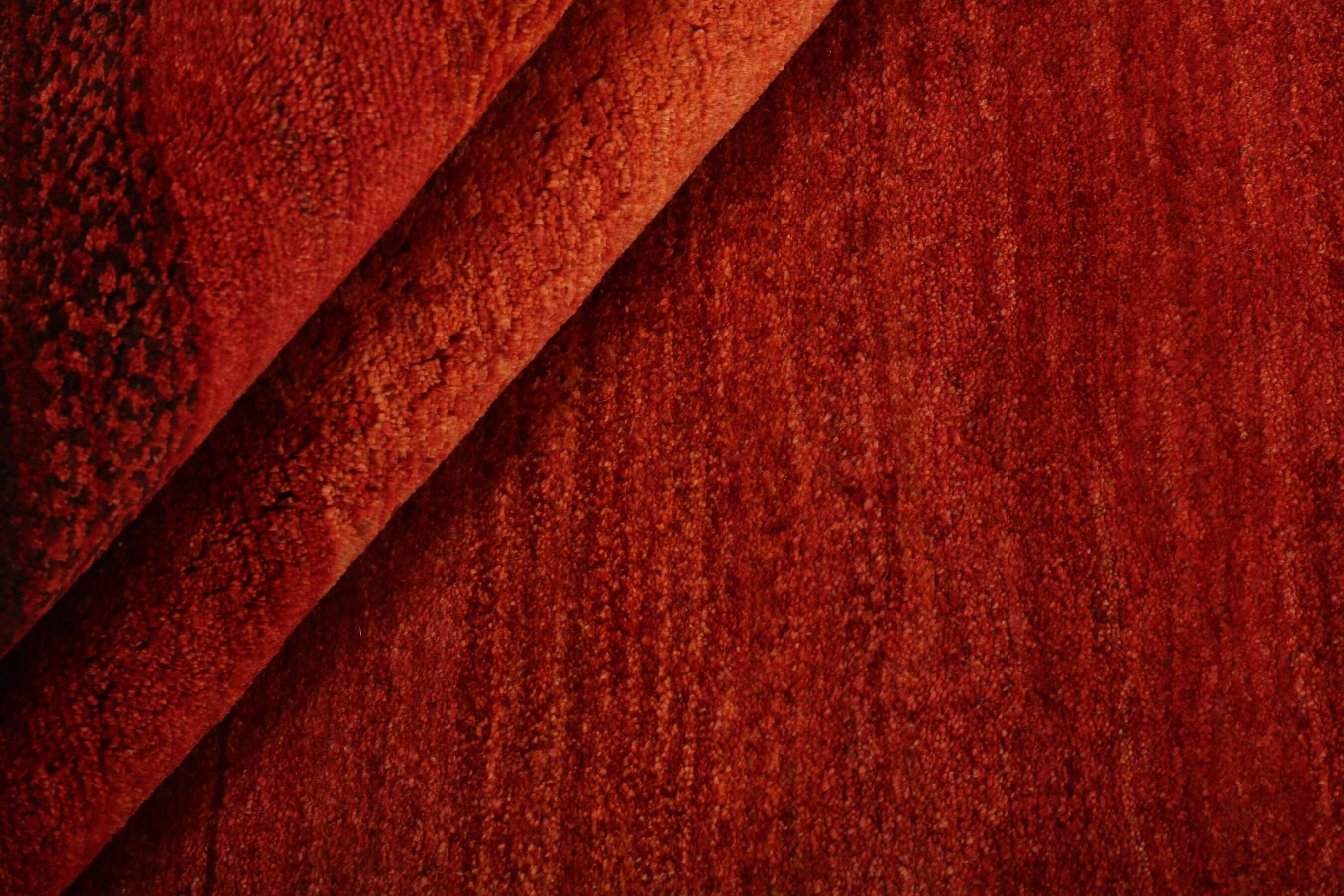 
    Gabbeh Fine - Dark red - 173 x 187 cm
  