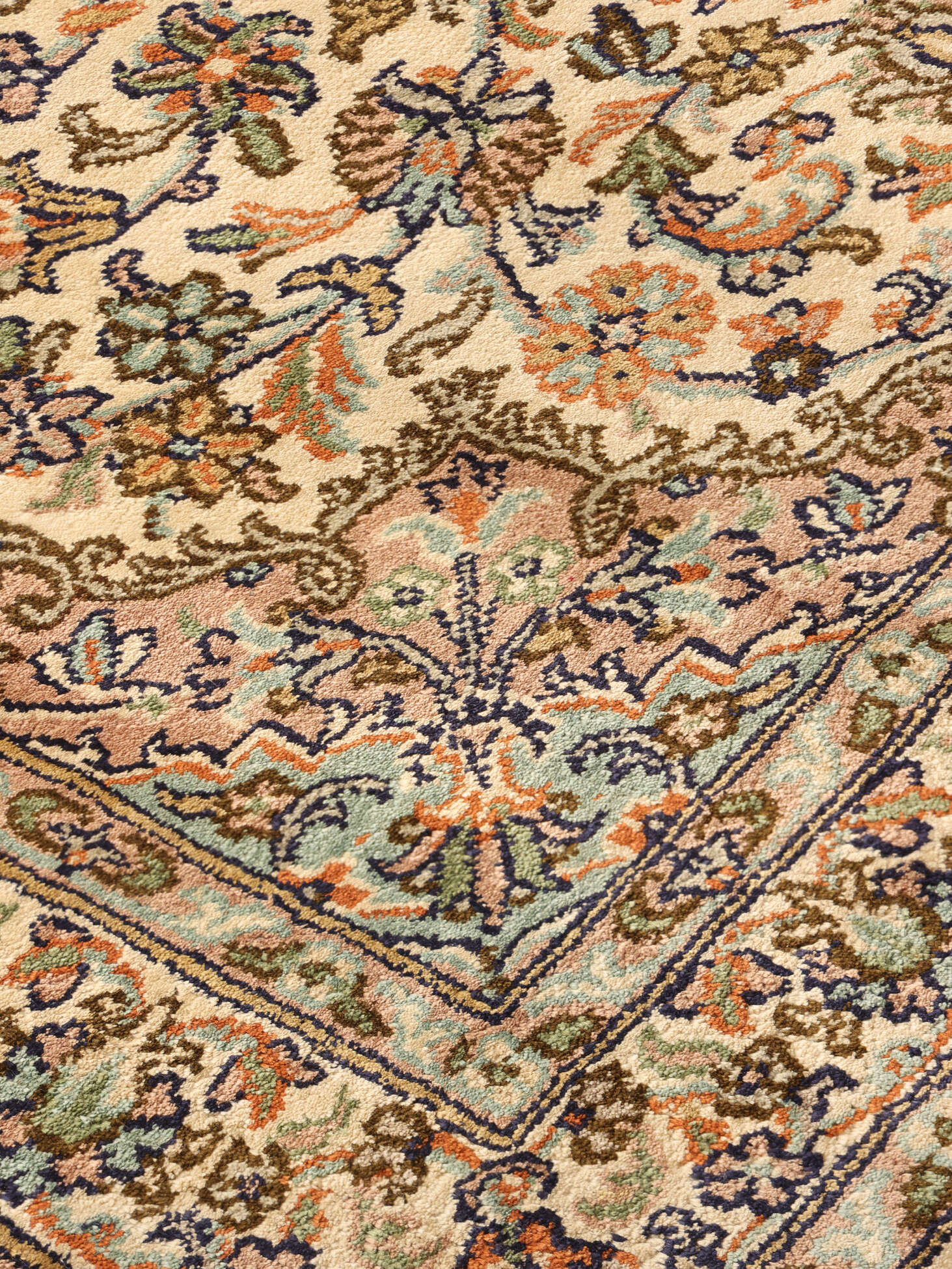 
    Kashmir pure silk 24 / 24 Quality - Brown - 62 x 95 cm
  