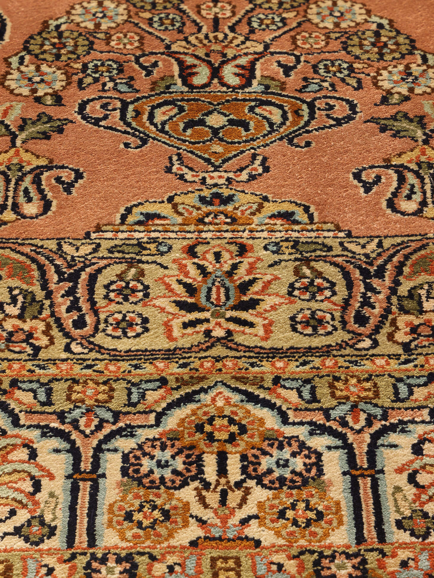 
    Kashmir pure silk 24 / 24 Quality - Brown - 65 x 94 cm
  