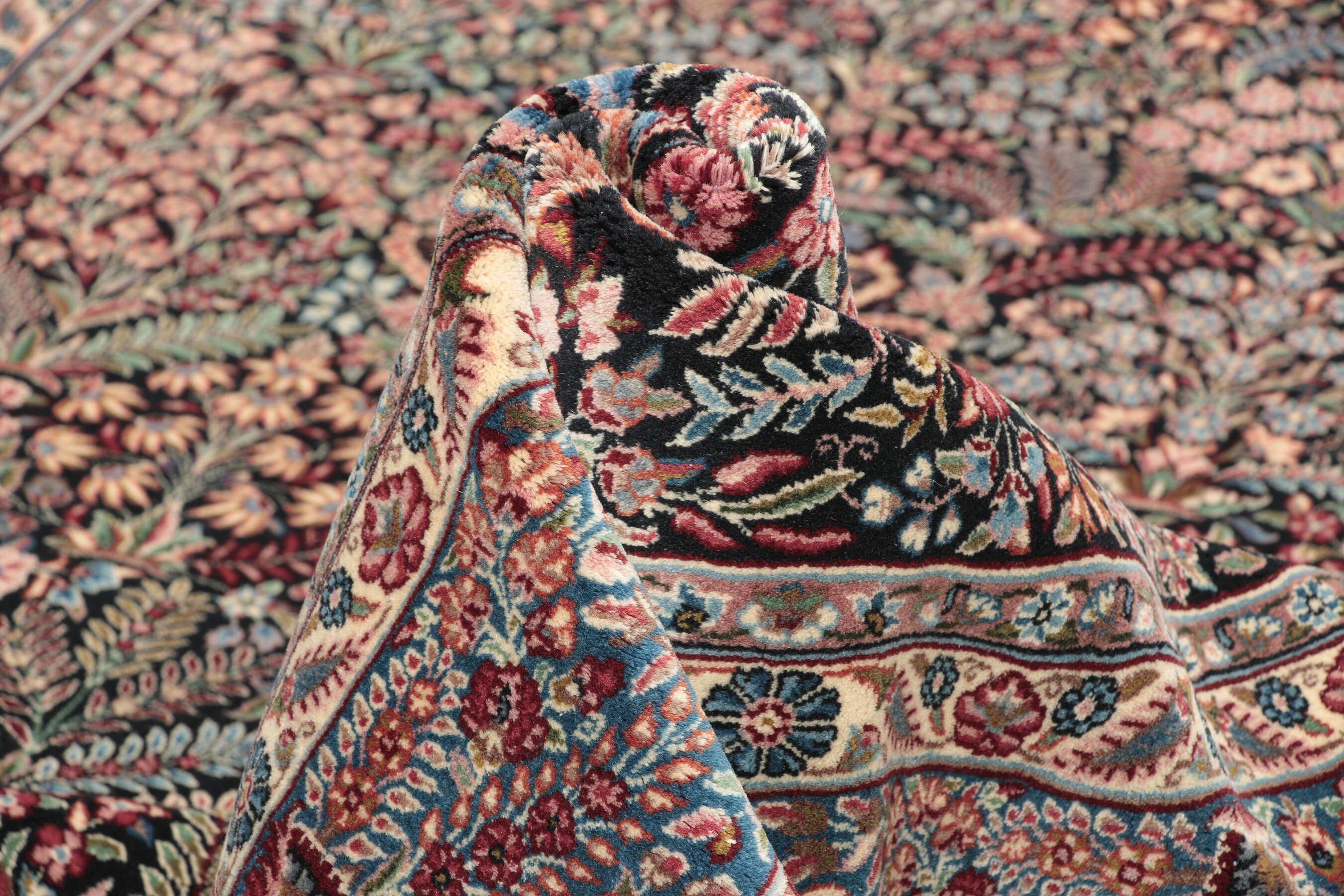 
    Kerman Sherkat Farsh - Brown - 210 x 300 cm
  