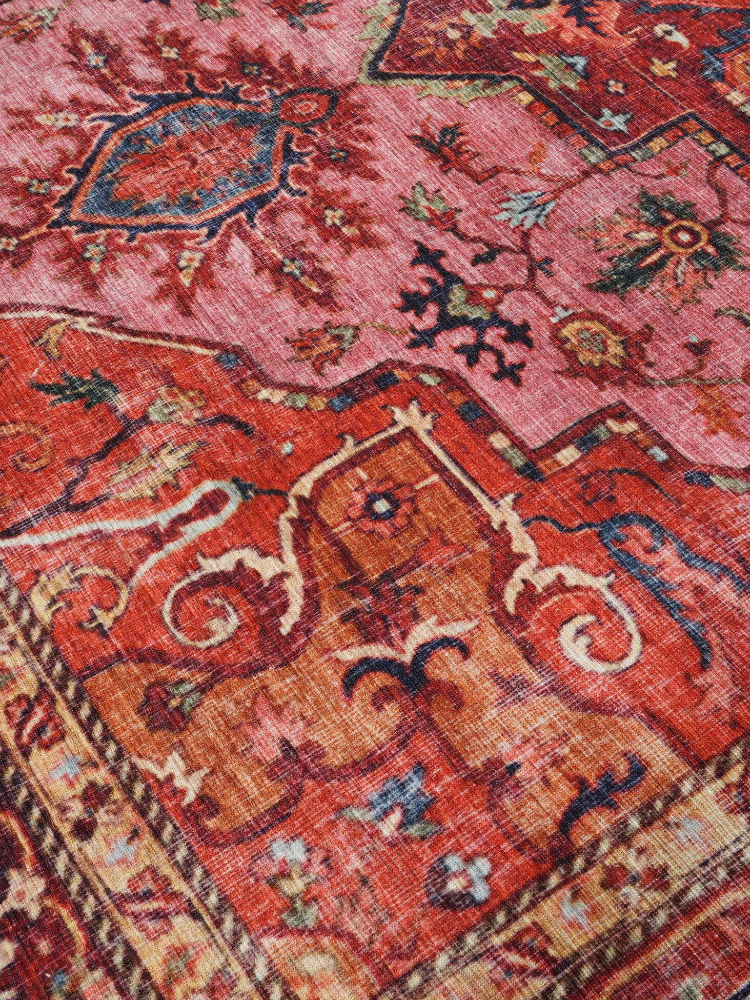 rugvista-essential-georgia-oriental-red-pink-120-x-180-cm