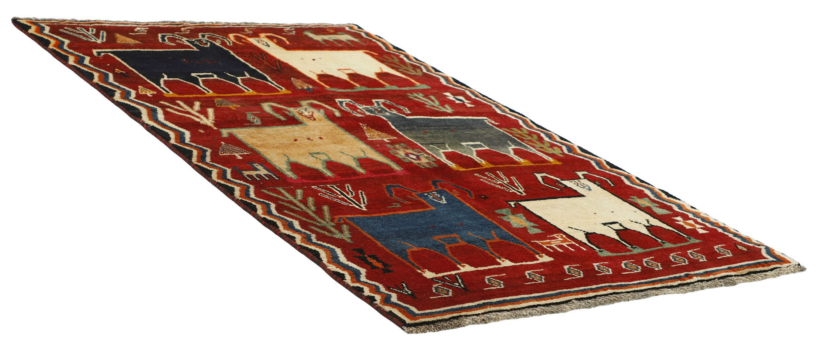 
    Kashghai Old pictorial - Dark red - 134 x 215 cm
  