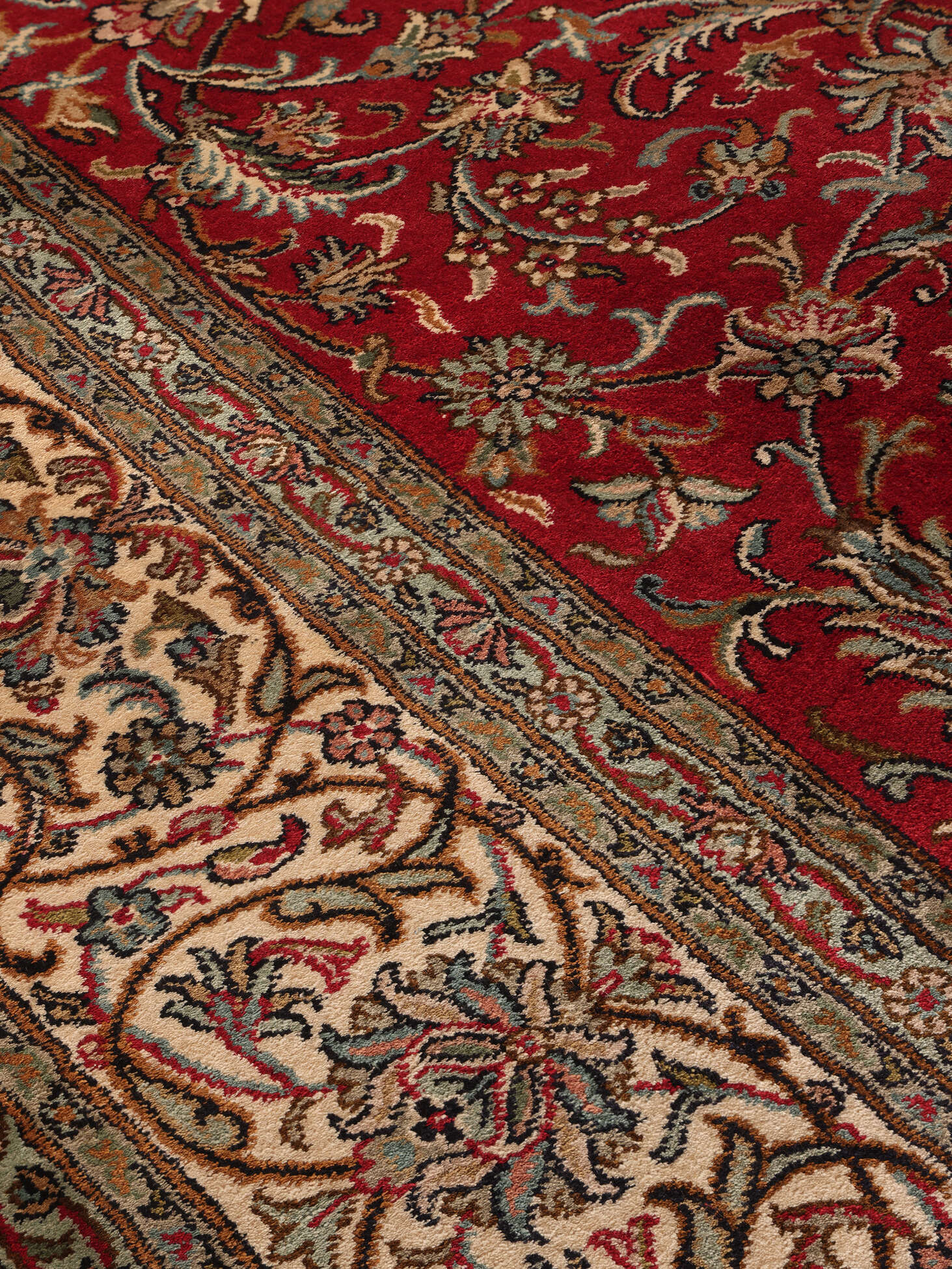 
    Kashmir pure silk 24 / 24 Quality - Brown - 128 x 193 cm
  