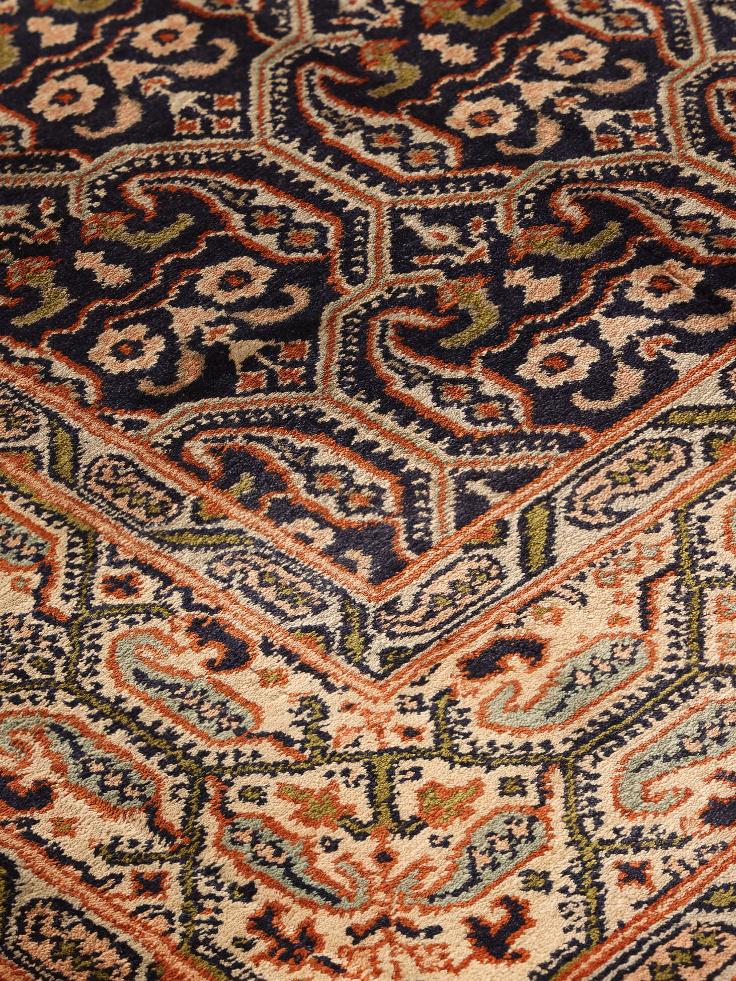 
    Kashmir pure silk 24 / 24 Quality - Brown - 80 x 122 cm
  