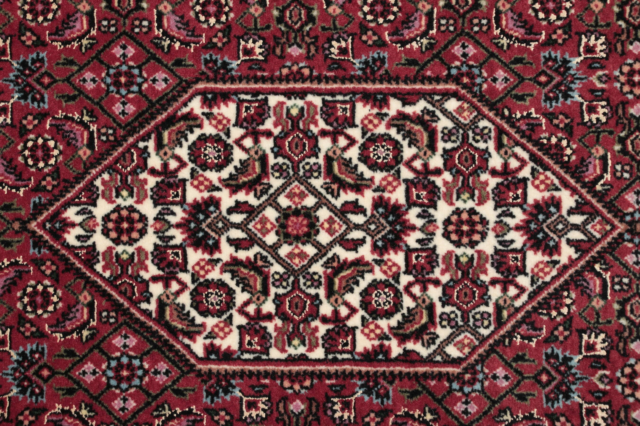 
    Bidjar with silk - Dark red - 70 x 260 cm
  