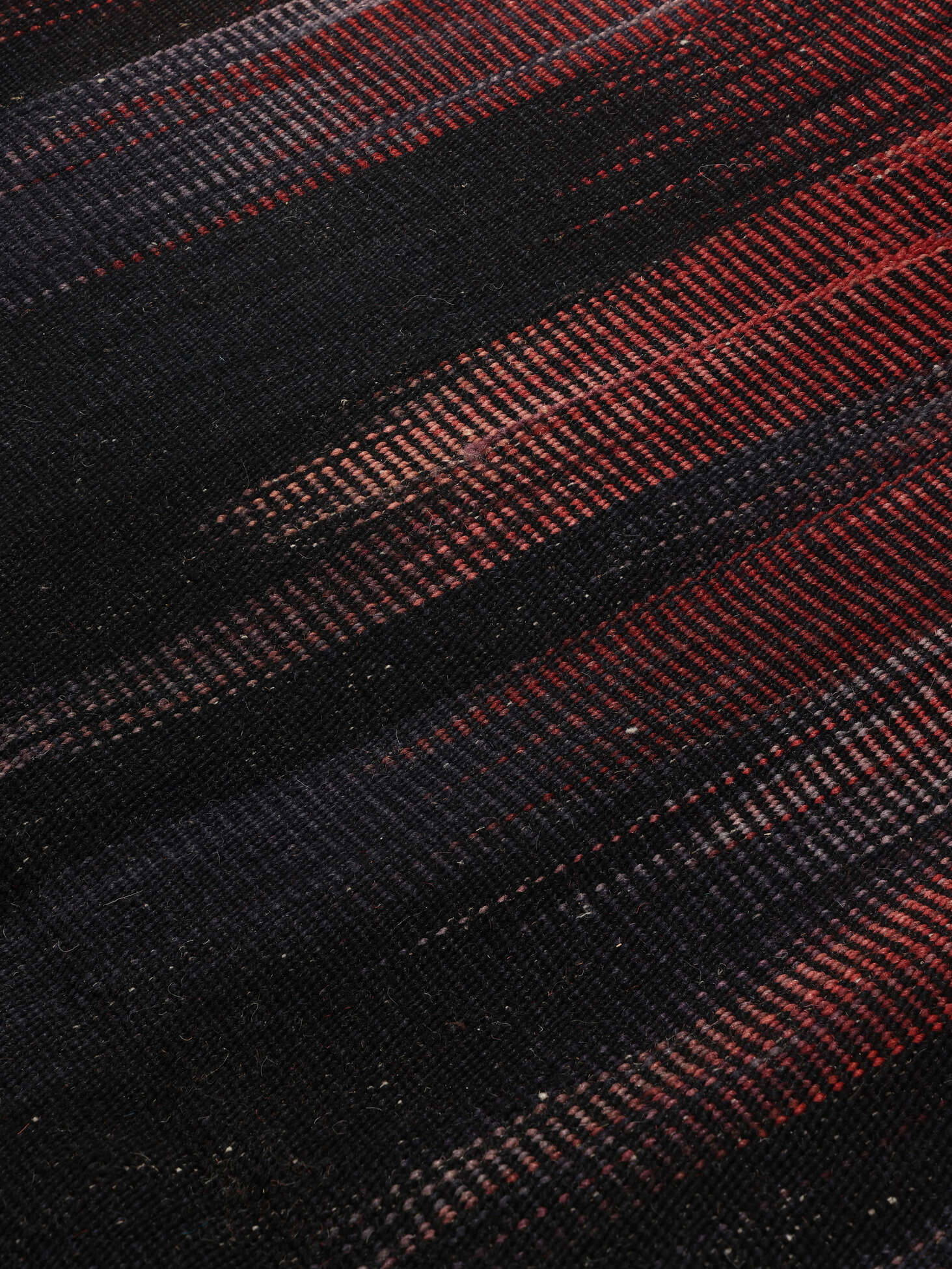 
    Kilim Modern - Red - 256 x 290 cm
  