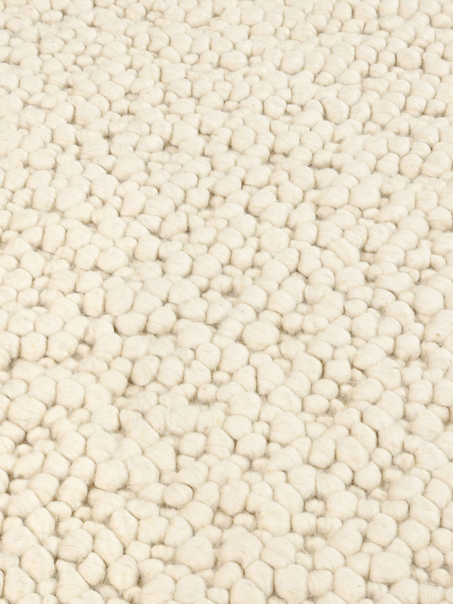 
    Bubbles - Cream white - 170 x 240 cm
  
