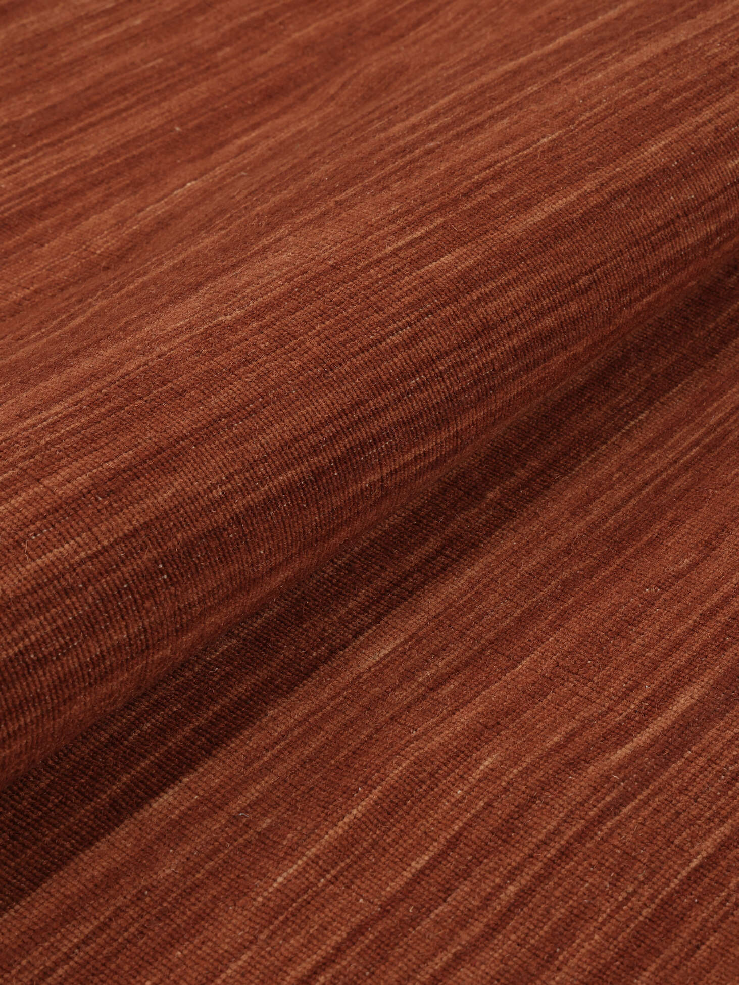 
    Kilim loom - Rust red - Ø 250 cm
  