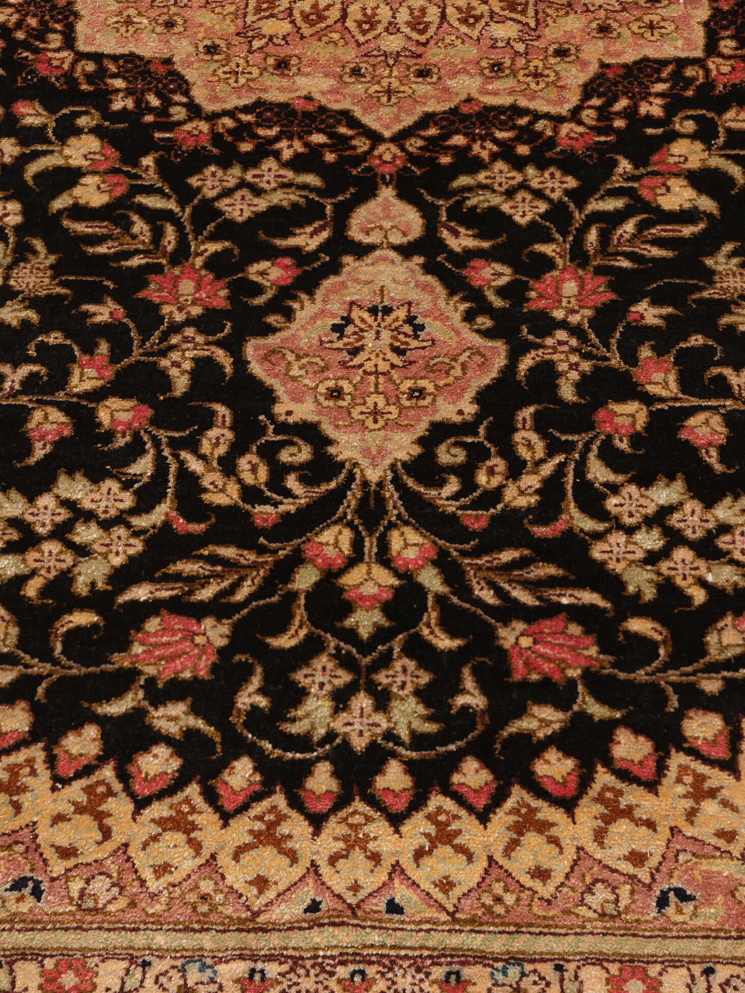
    Qum silk signed: Qum Javadi - Brown - 99 x 147 cm
  