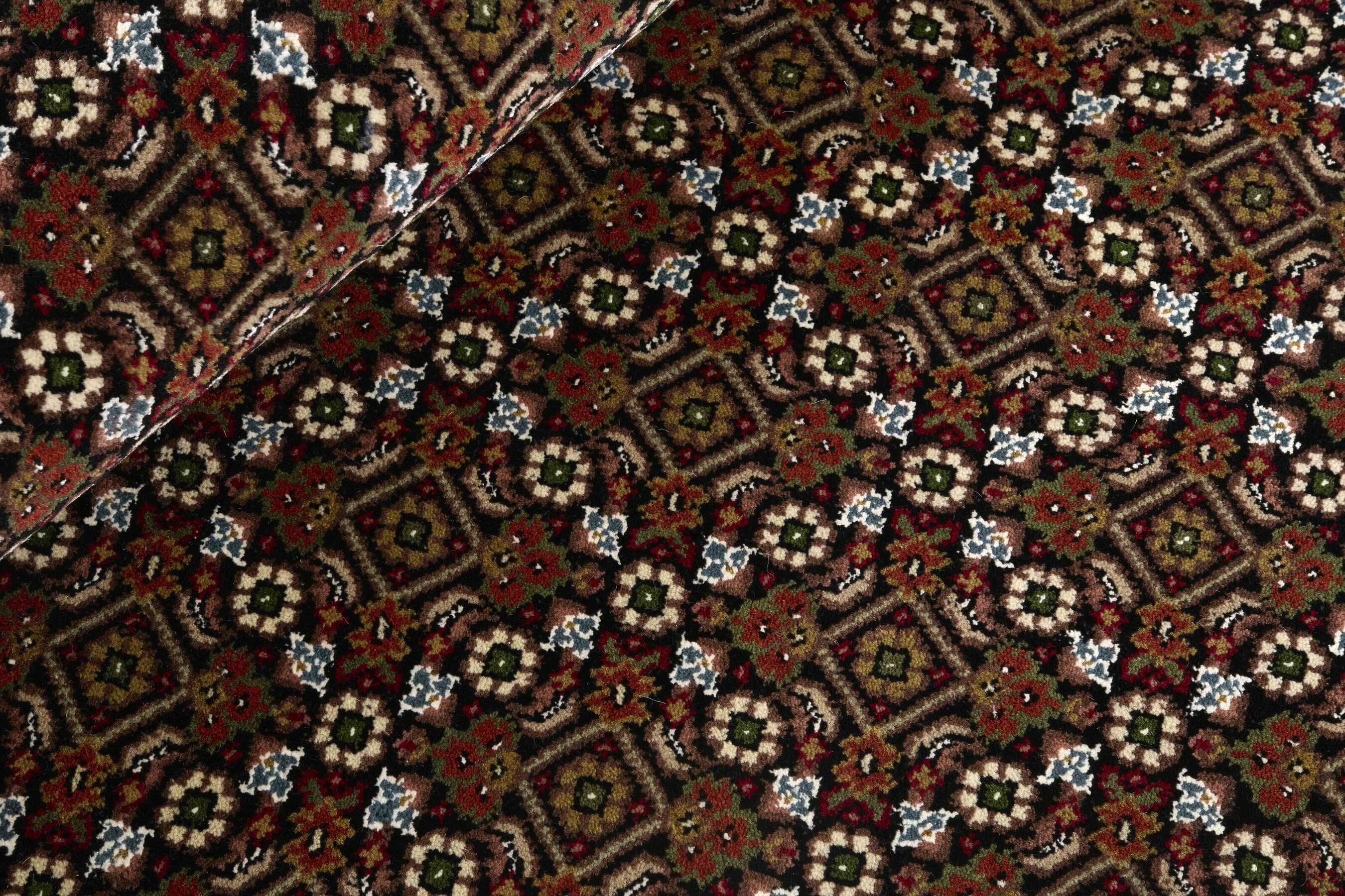 
    Tabriz Indi - Brown - 175 x 240 cm
  