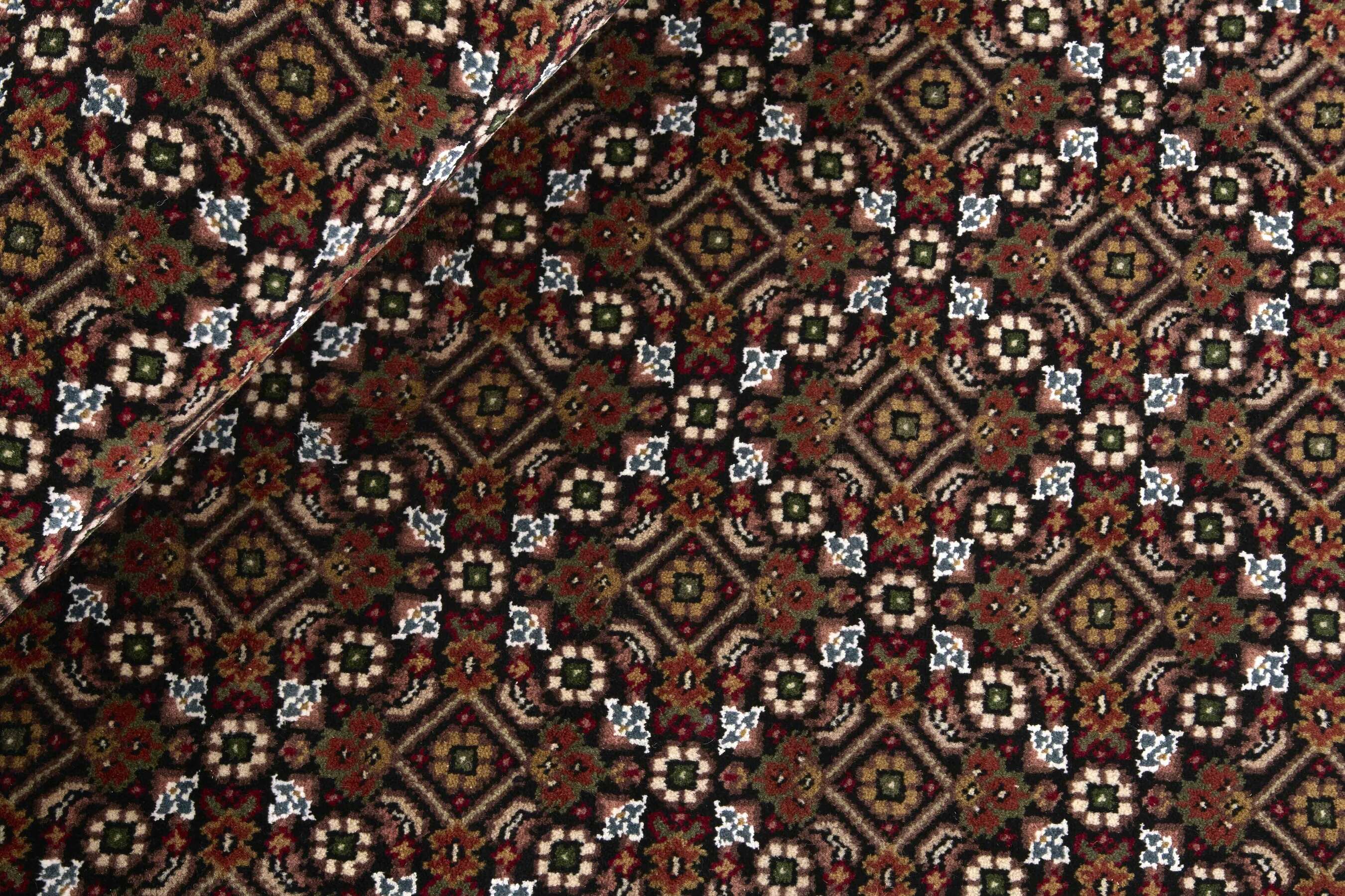 
    Tabriz Indi - Brown - 142 x 200 cm
  